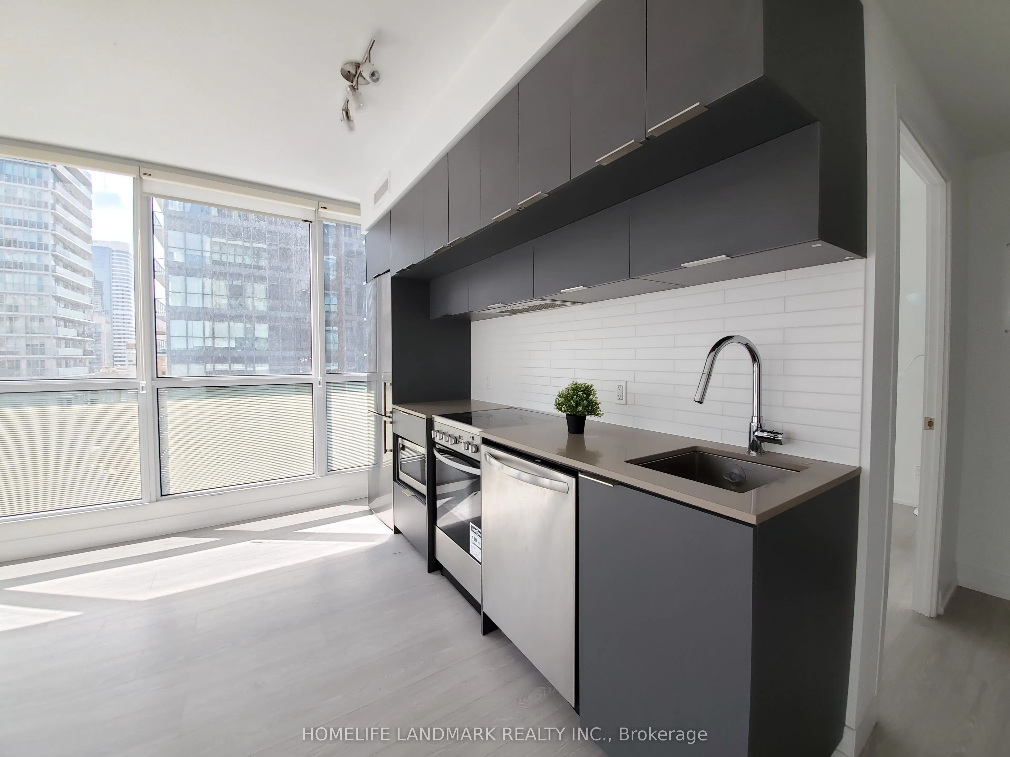 181 Dundas Street E #1110