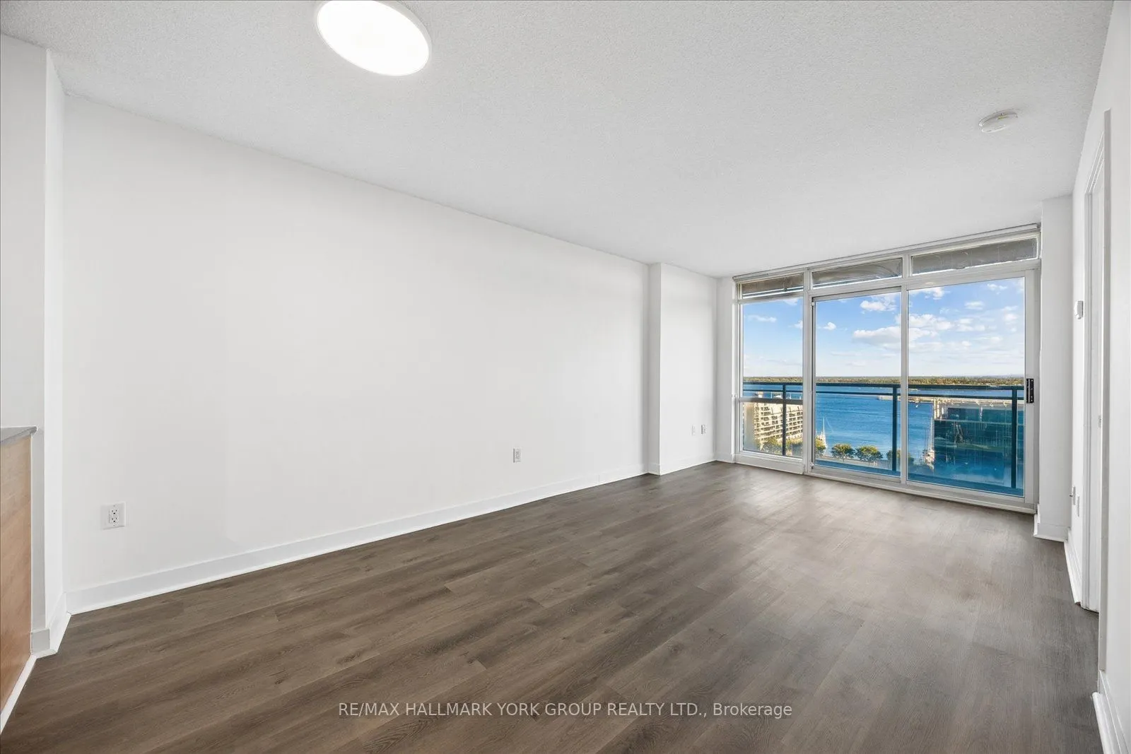 11 Brunel Court #1612