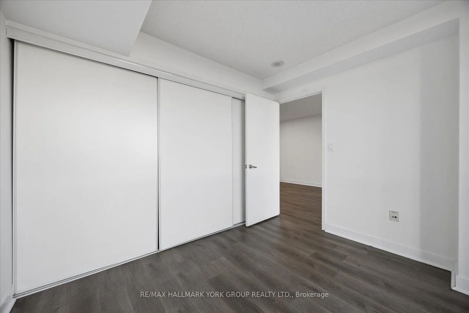 11 Brunel Court #1612