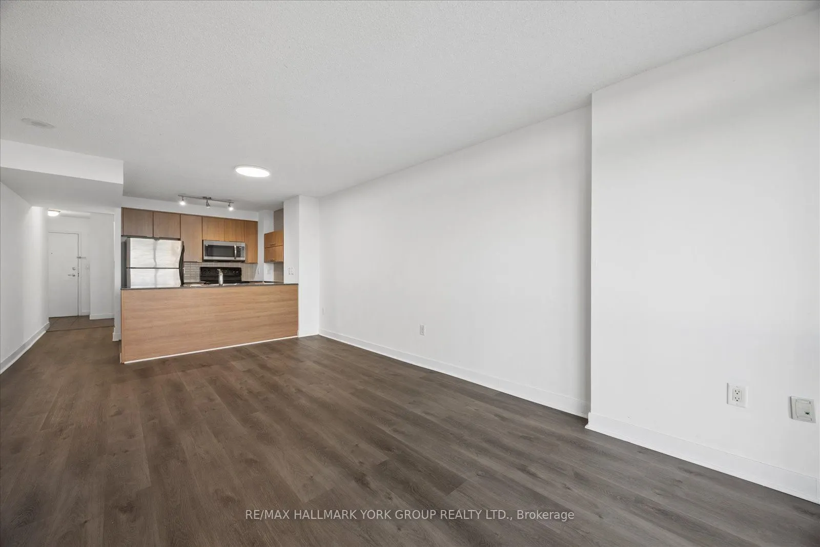 11 Brunel Court #1612