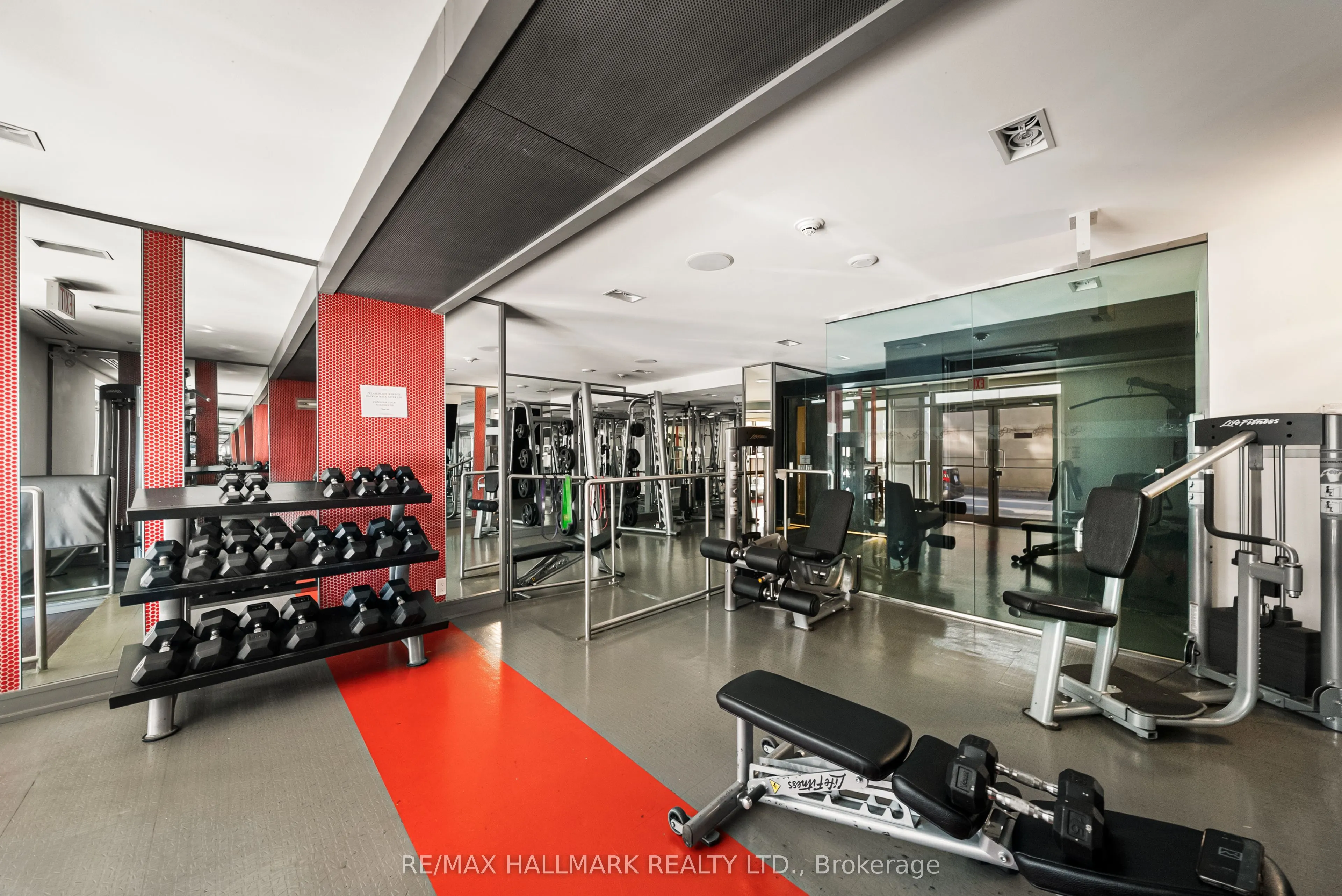 5 Hanna Avenue #617