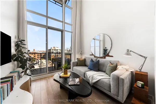 5 Hanna Avenue #617