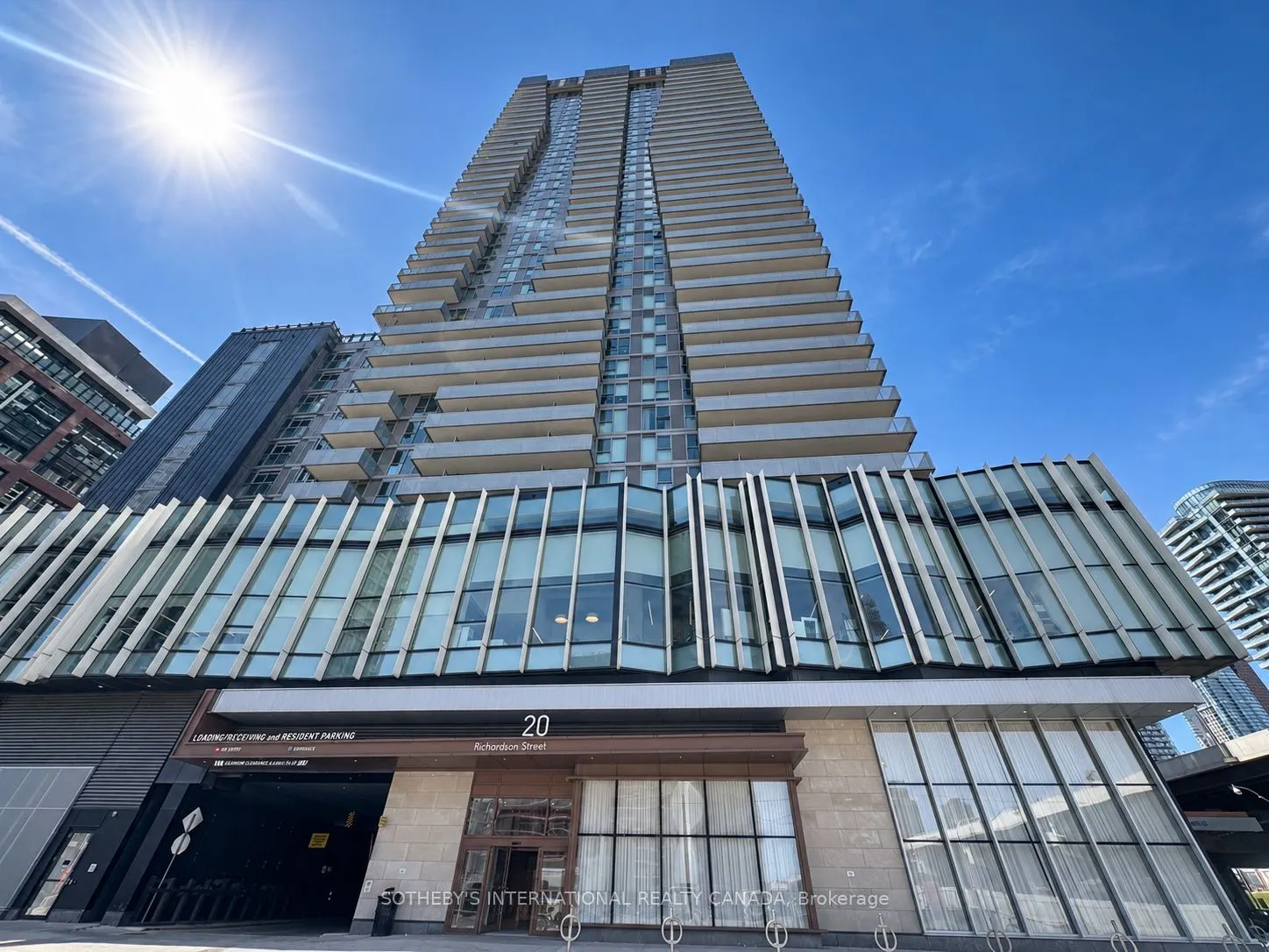 20 Richardson Street #816