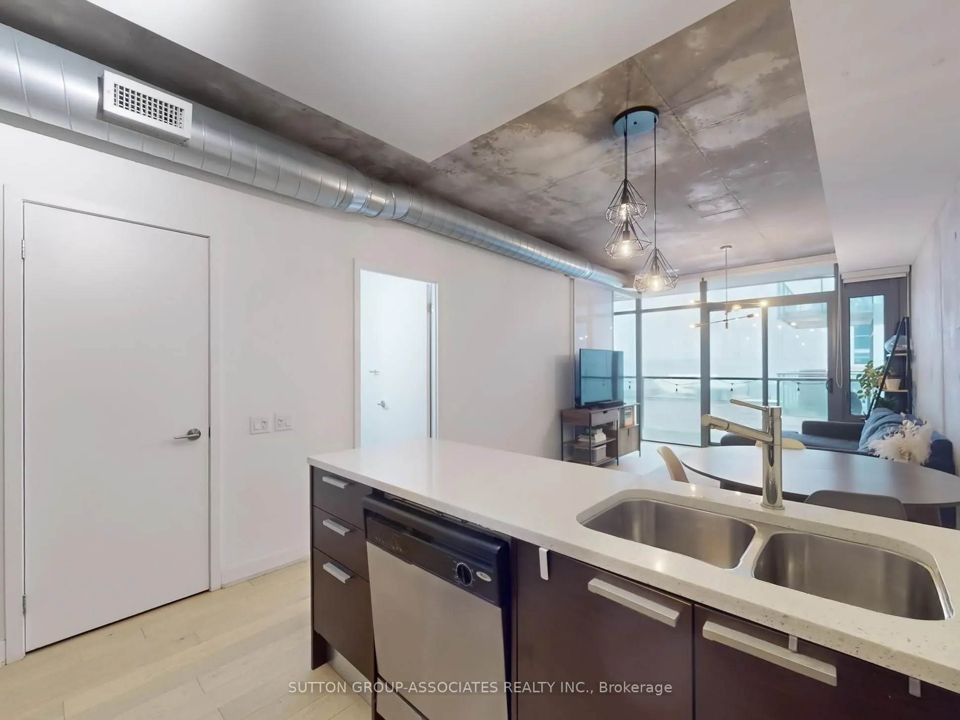 138 Princess Street #811