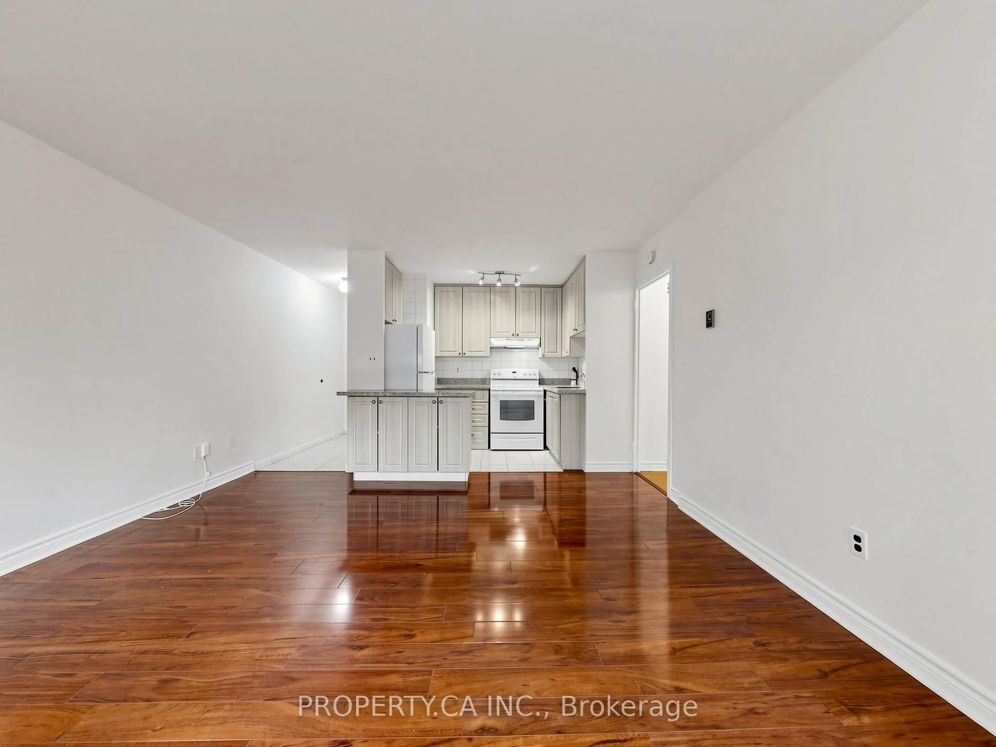40 Homewood Avenue #316