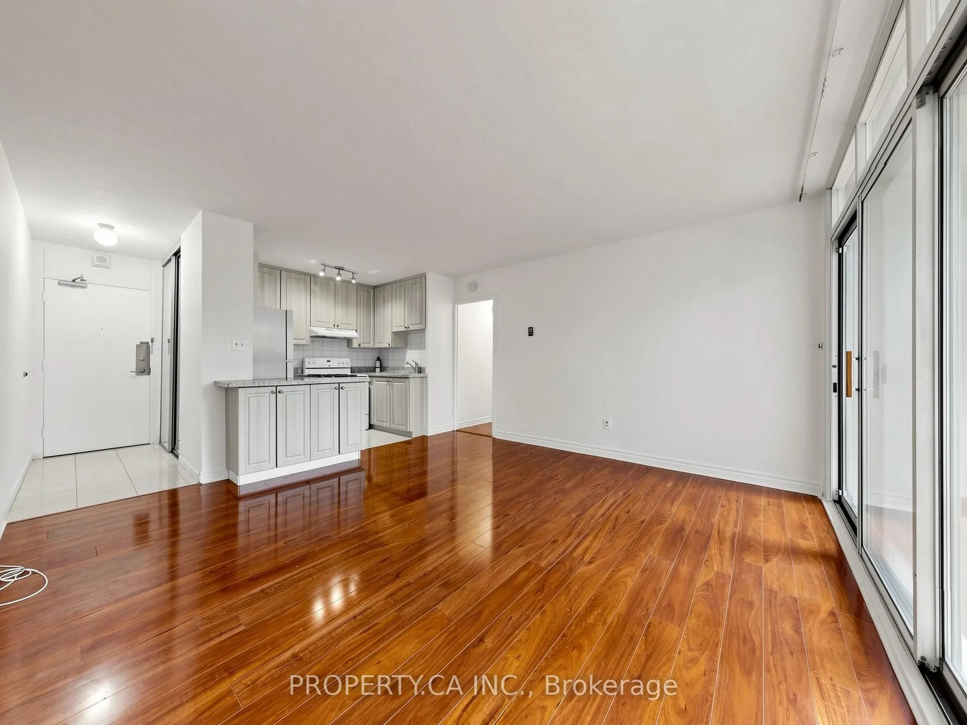 40 Homewood Avenue #316