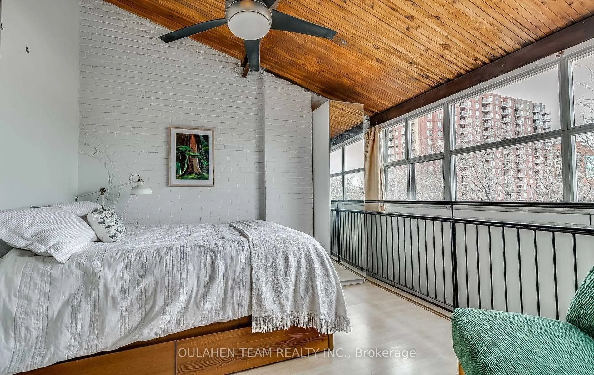 284 St Helens Avenue #129