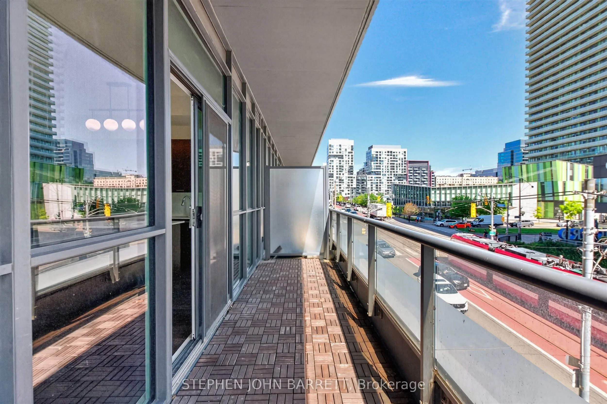 169 Fort York Boulevard #206