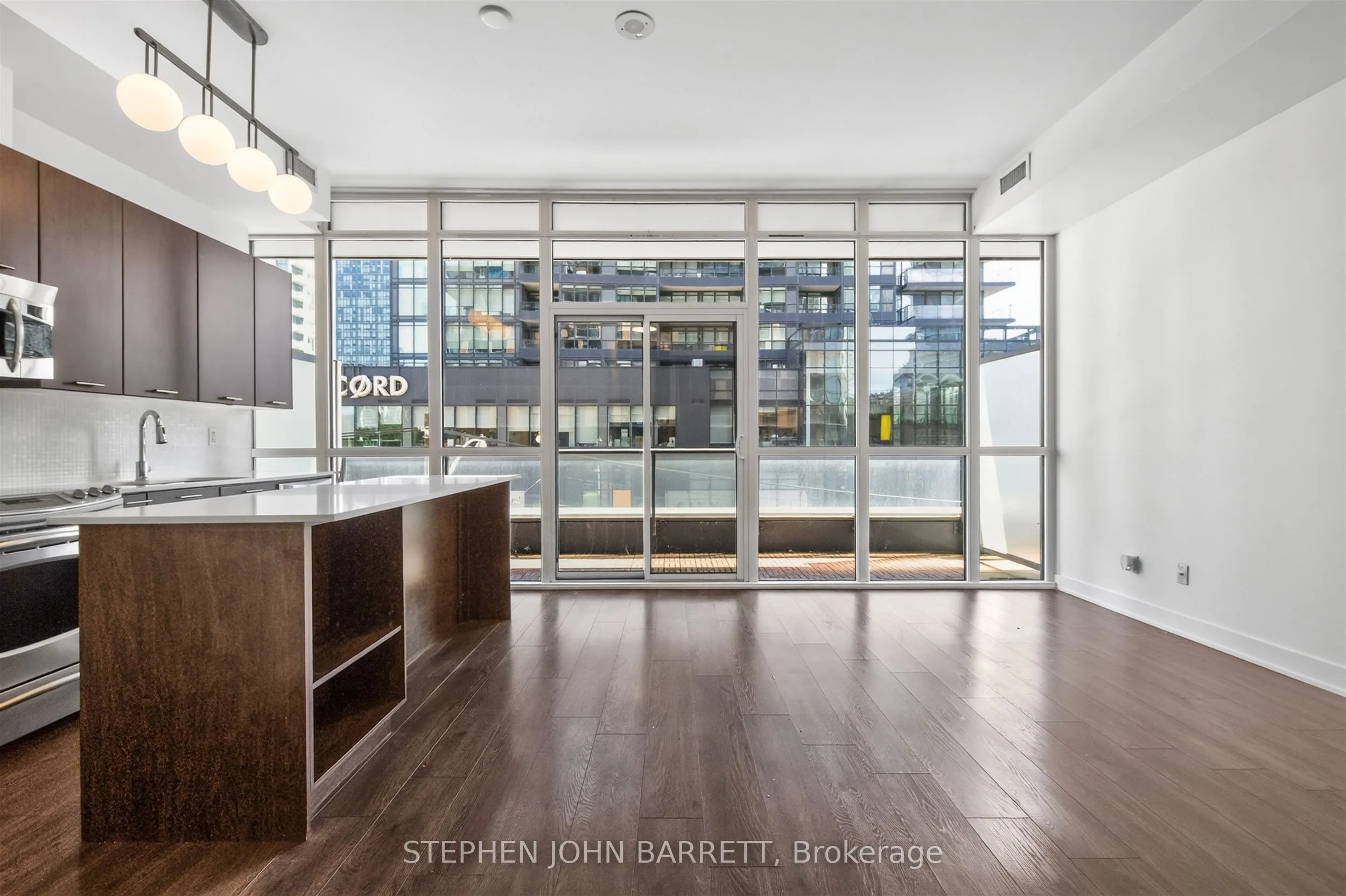 169 Fort York Boulevard #206