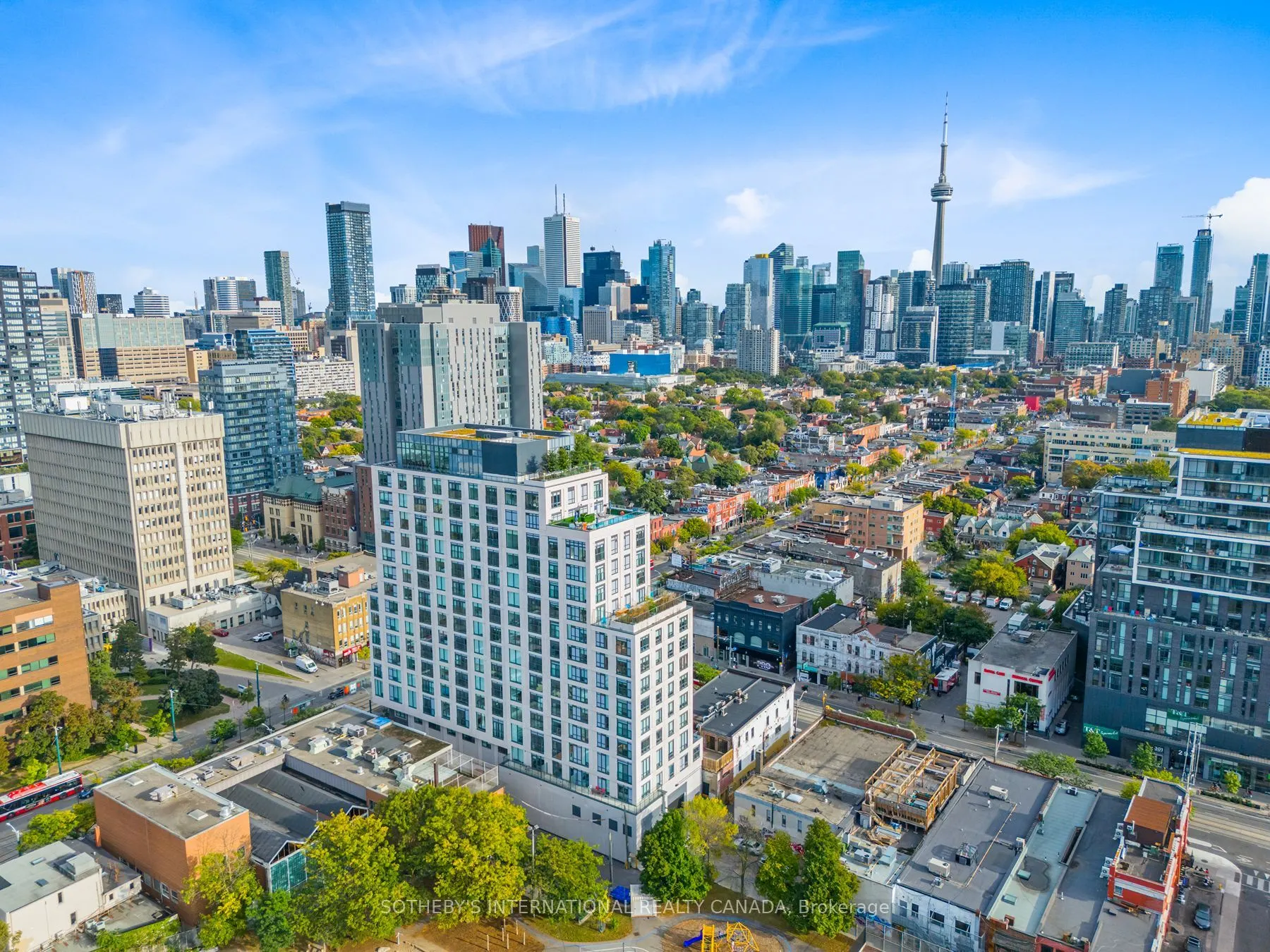484 Spadina Avenue #705