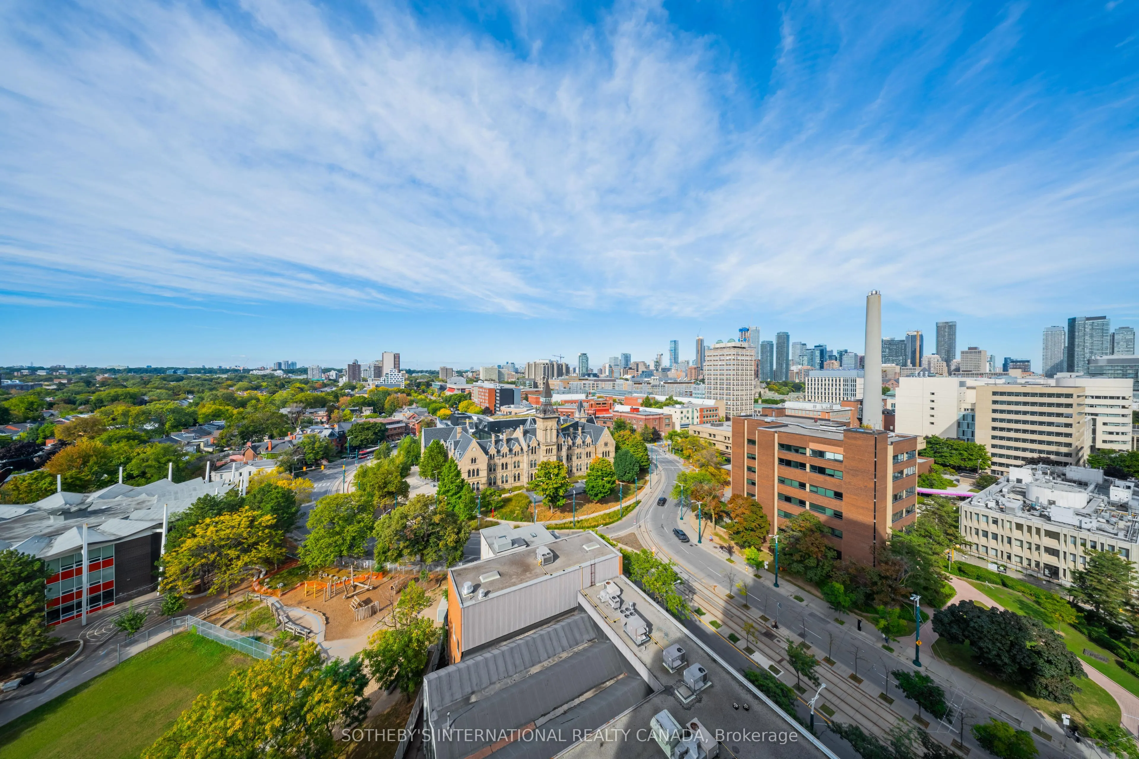 484 Spadina Avenue #705