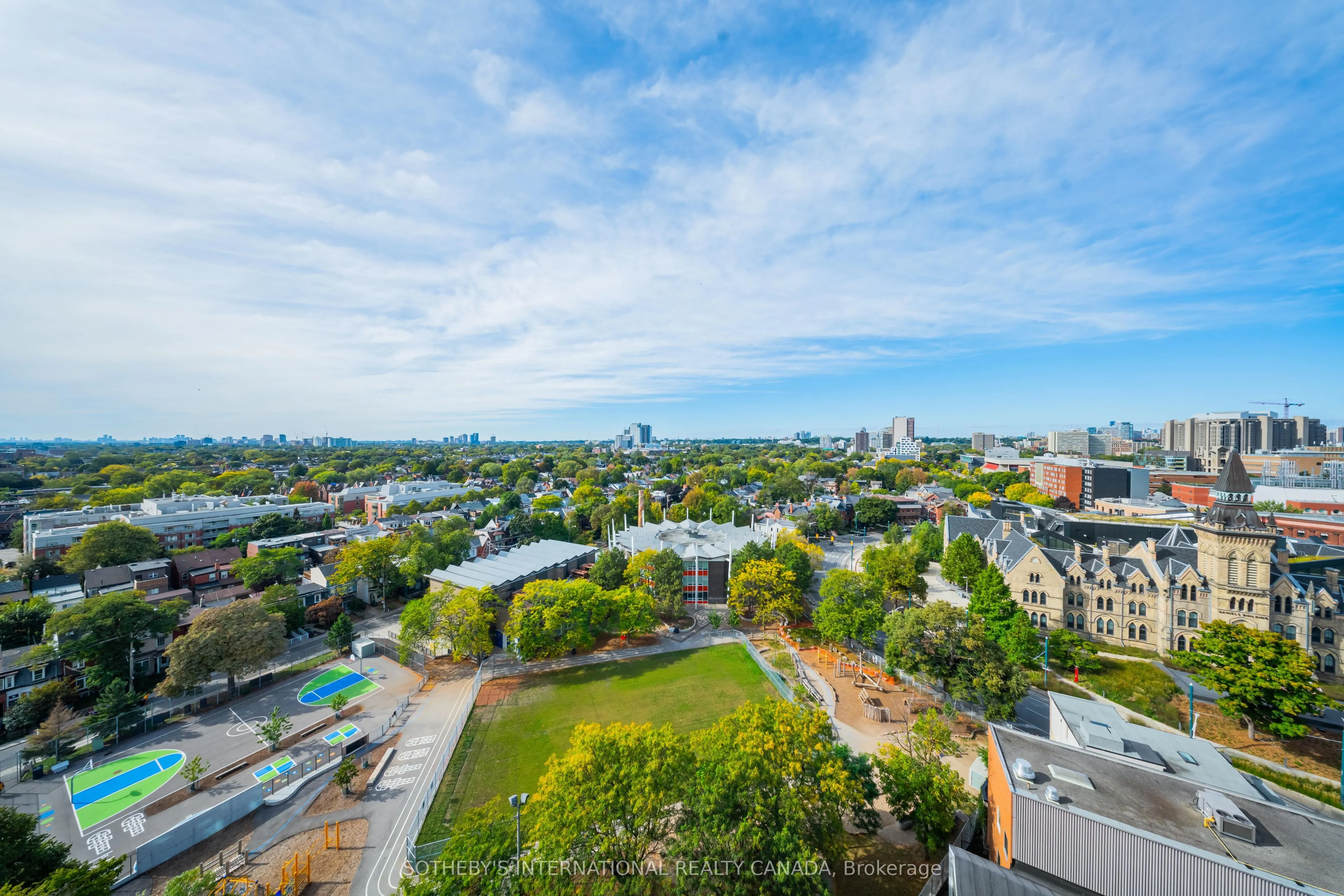 484 Spadina Avenue #404