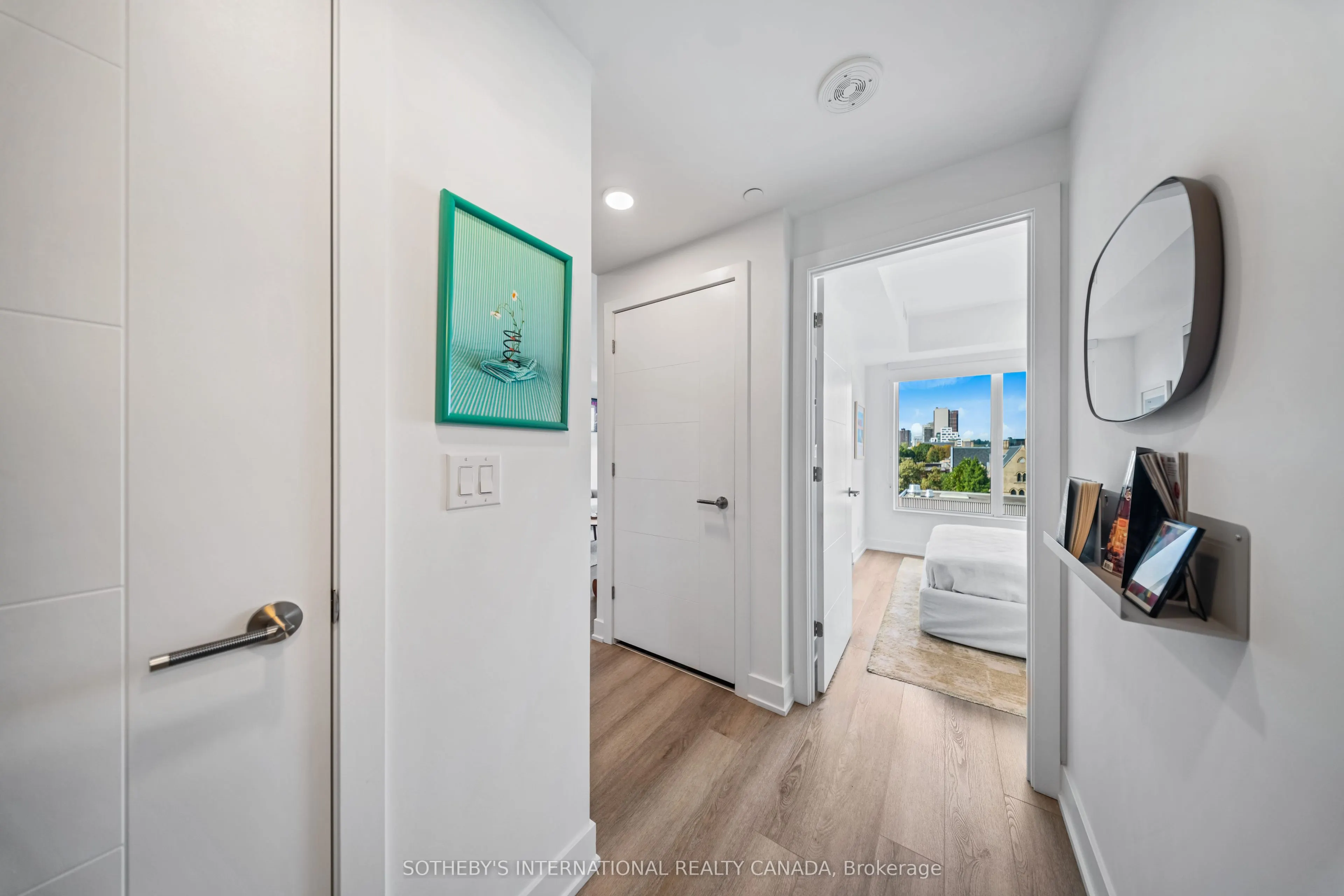 484 Spadina Avenue #210