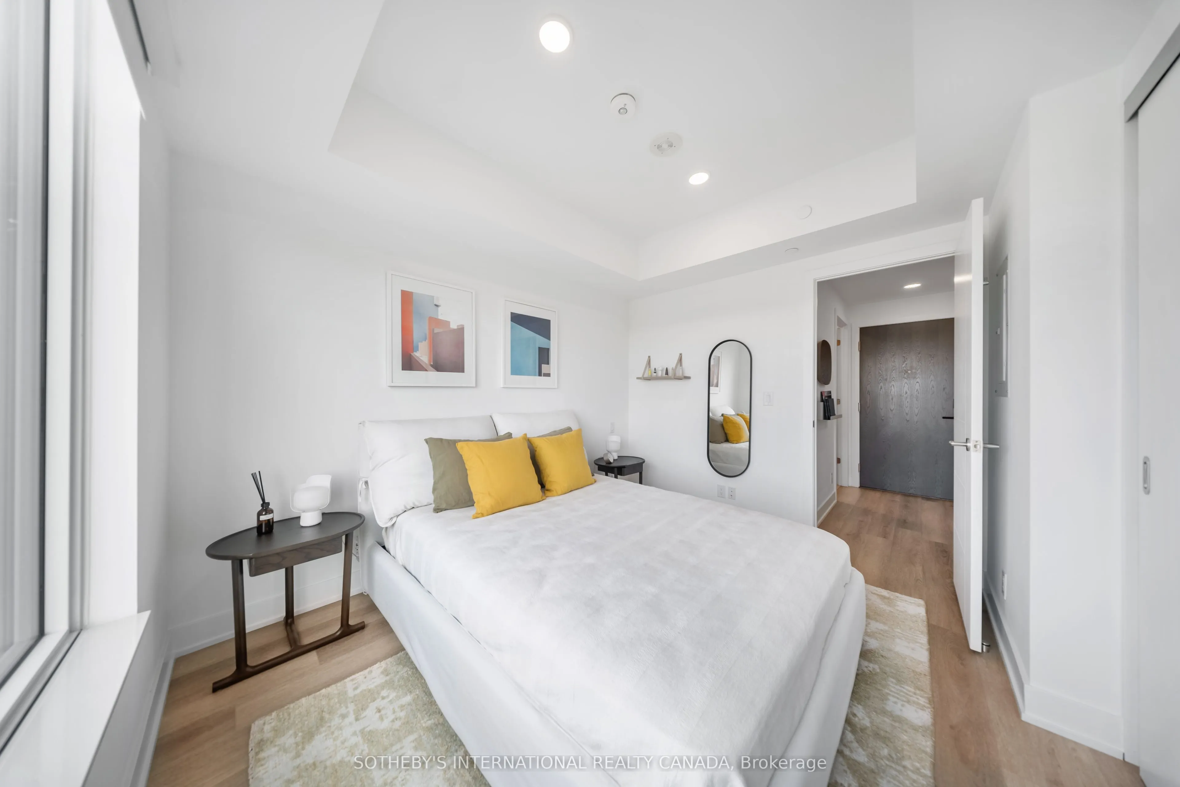 484 Spadina Avenue #210