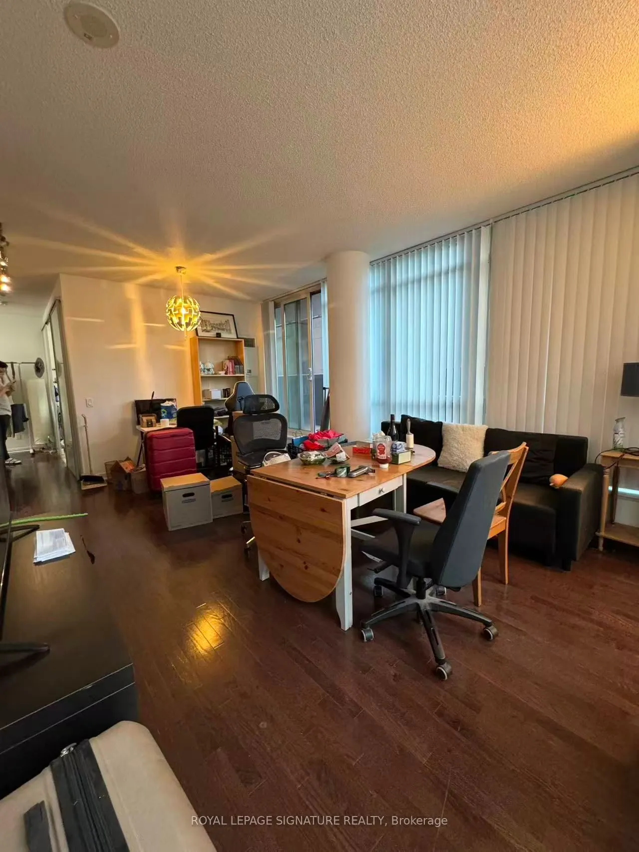 770 Bay Street #410