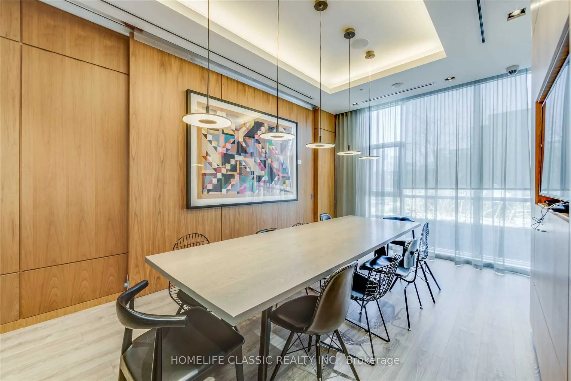 200 Sackville Street #1103
