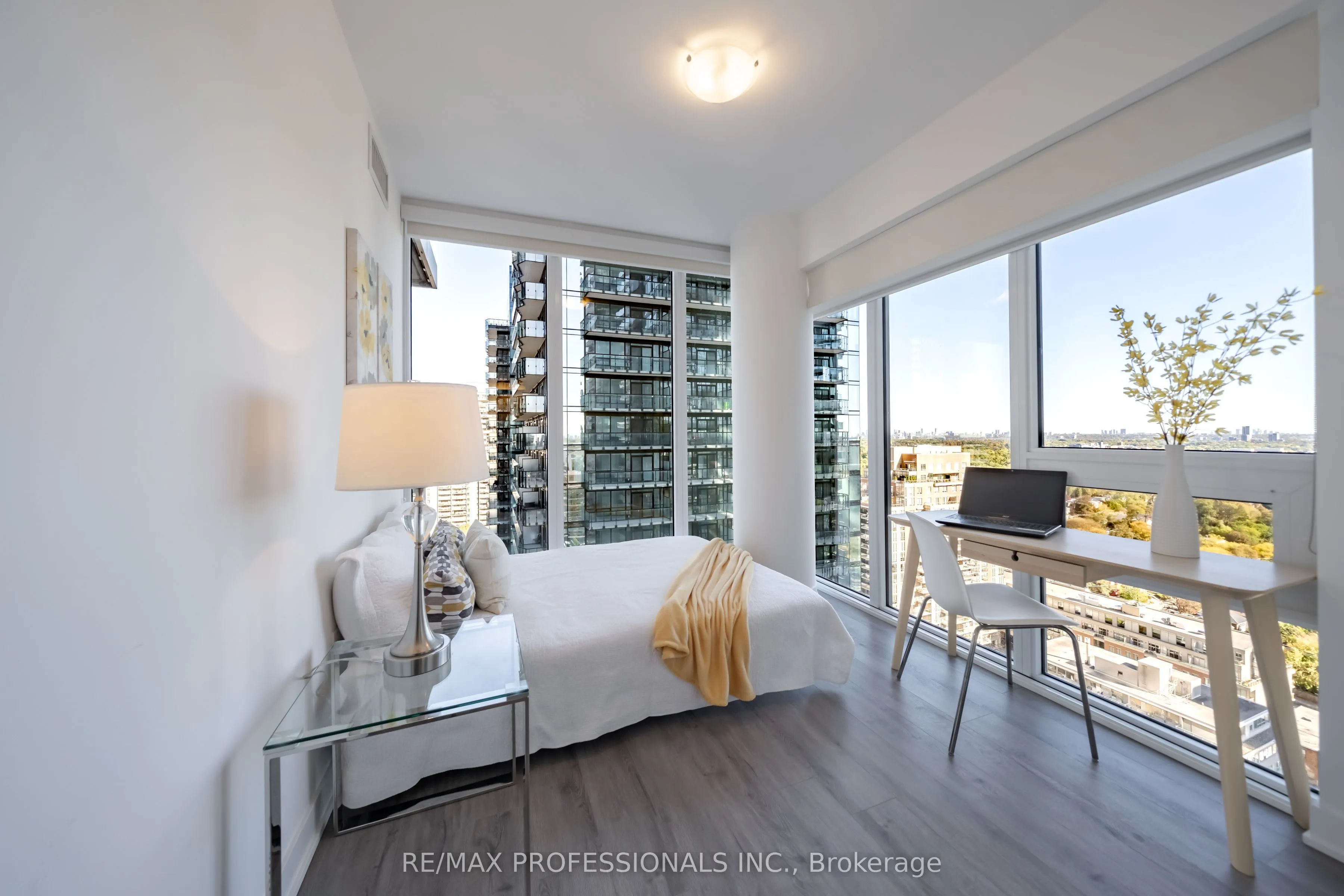99 Broadway Avenue #2103