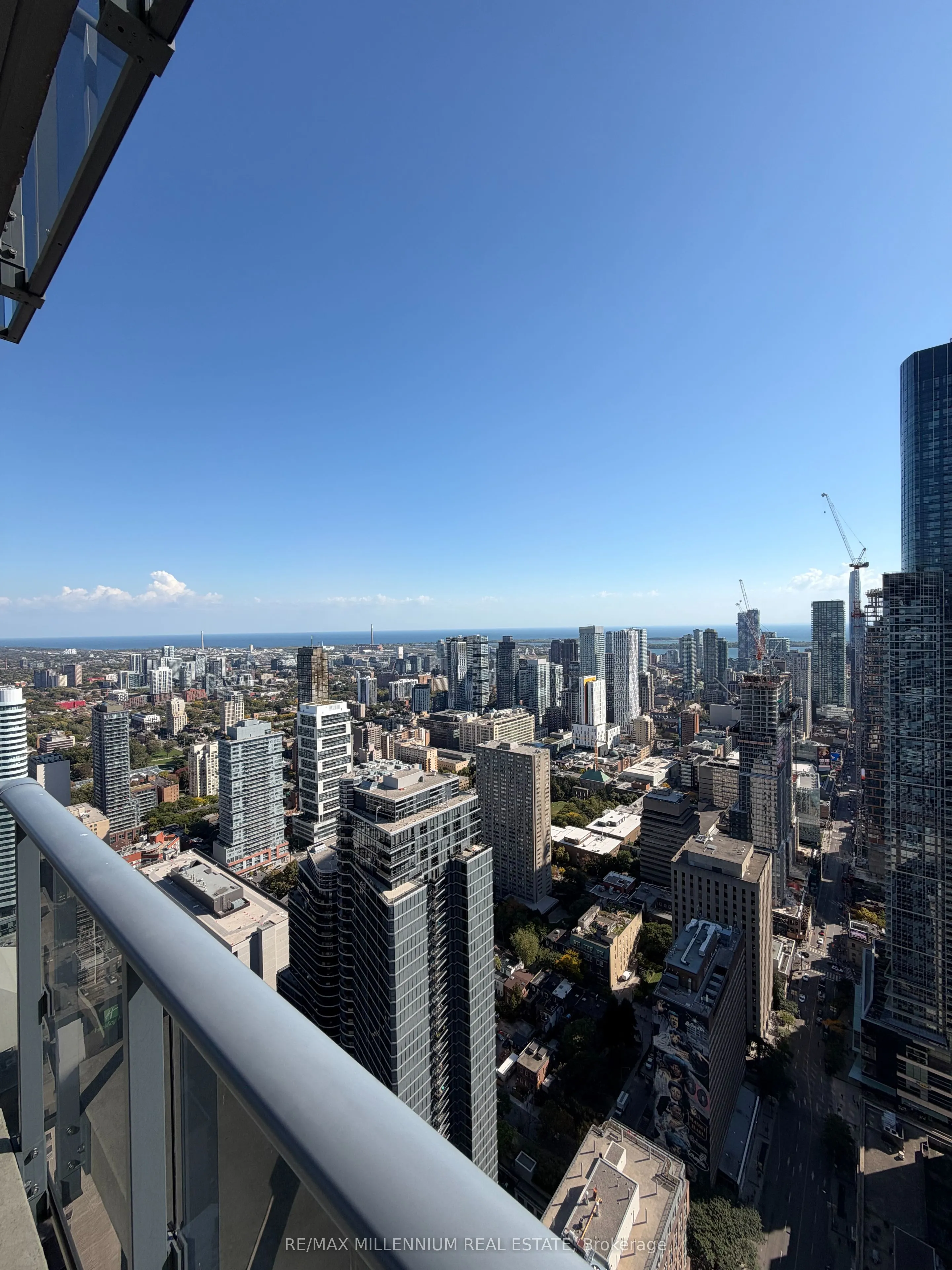 7 Grenville Street #5710