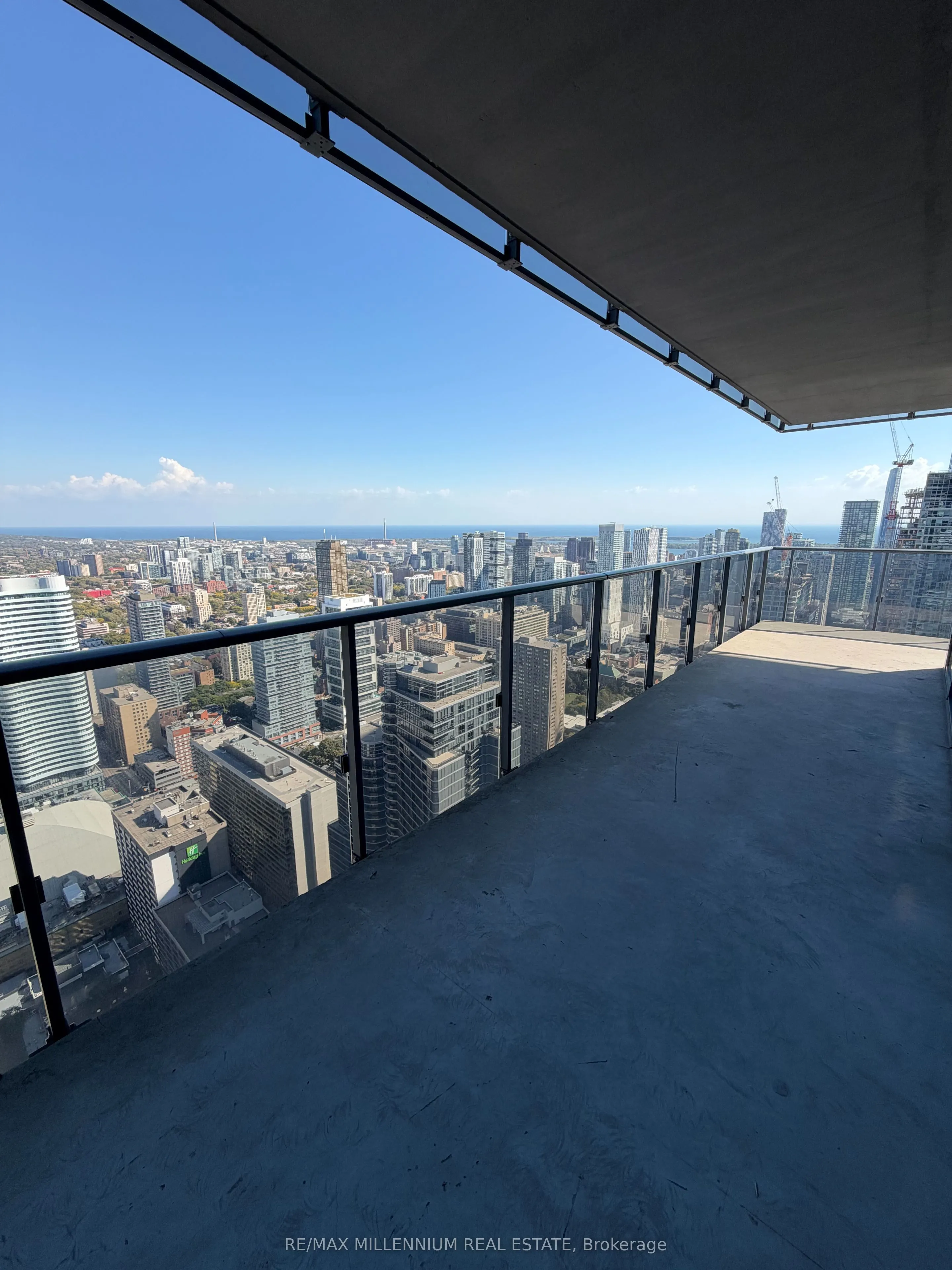 7 Grenville Street #5710
