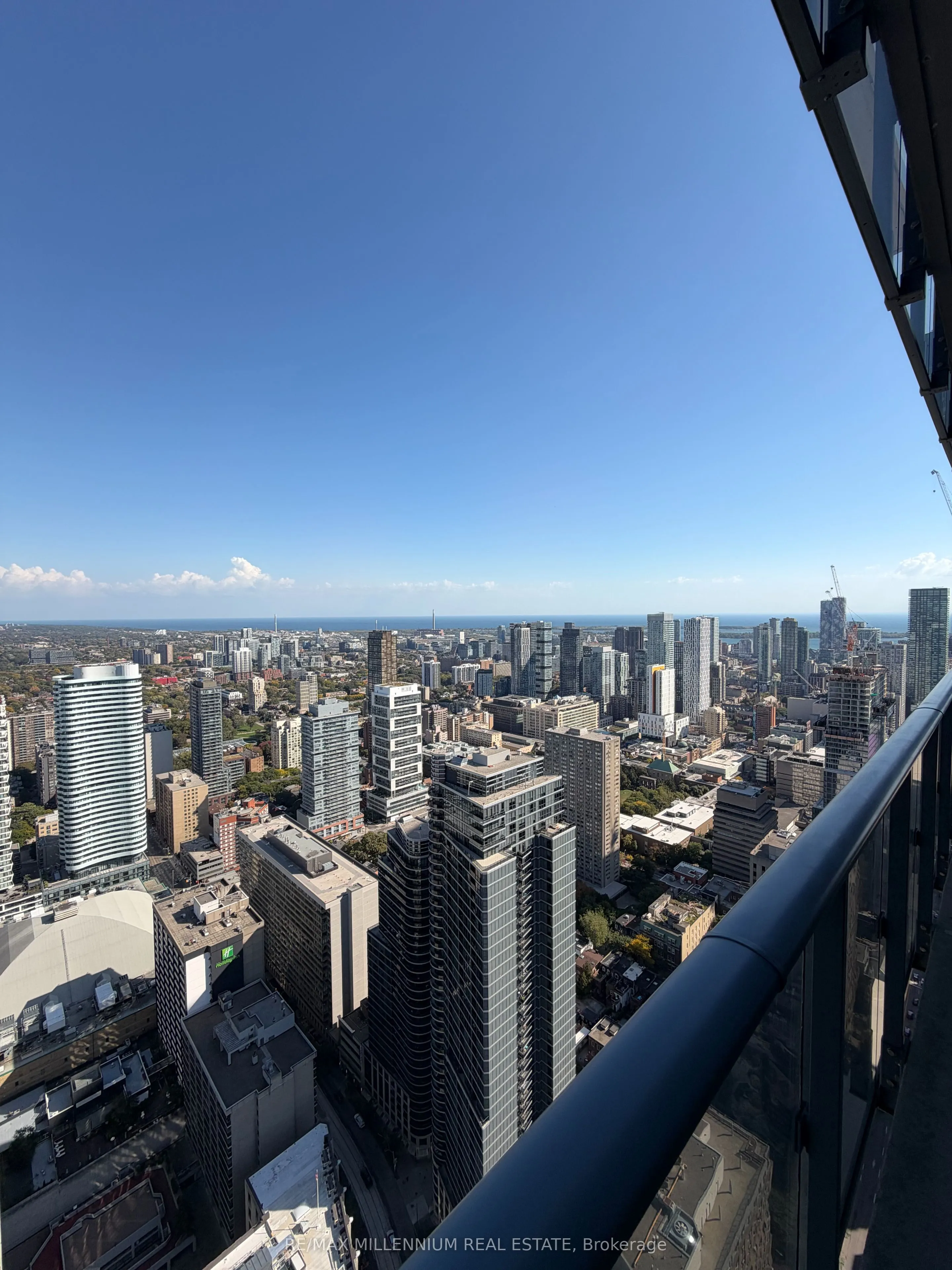 7 Grenville Street #5710