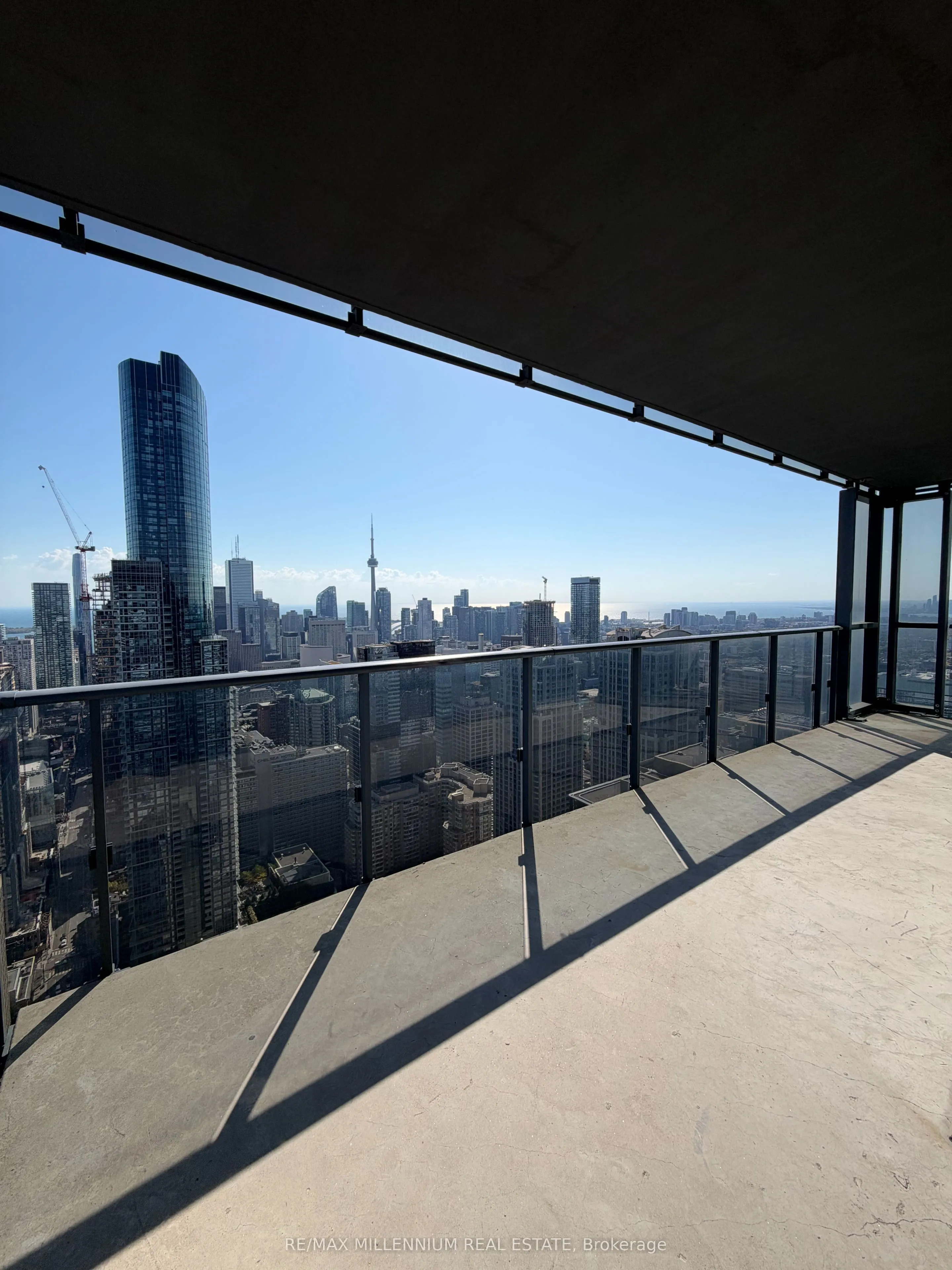 7 Grenville Street #5710