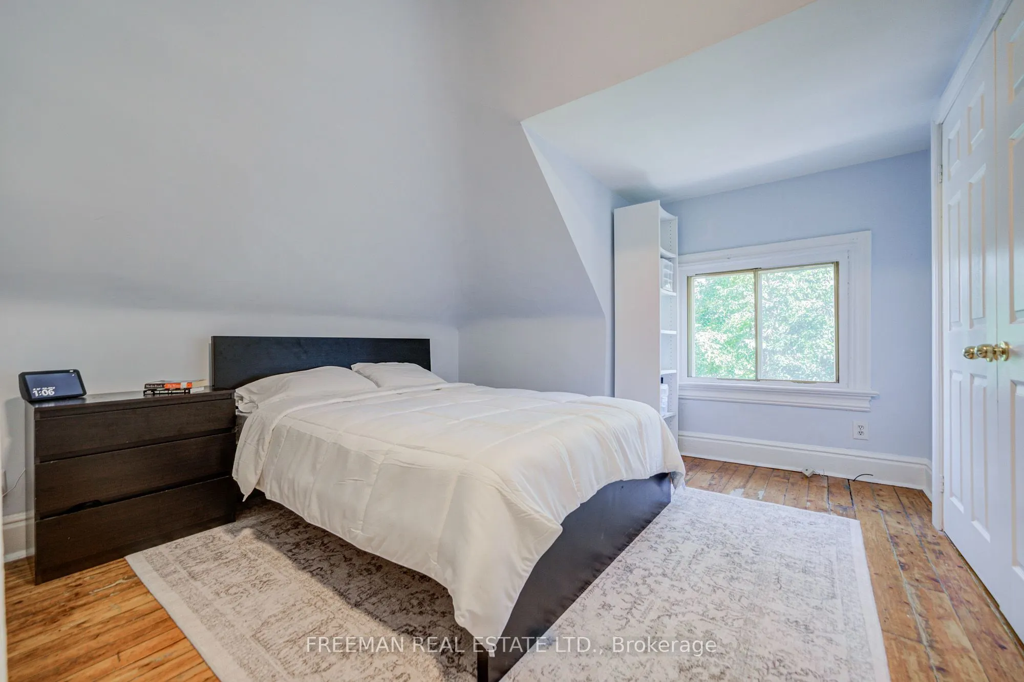 468 Markham Street