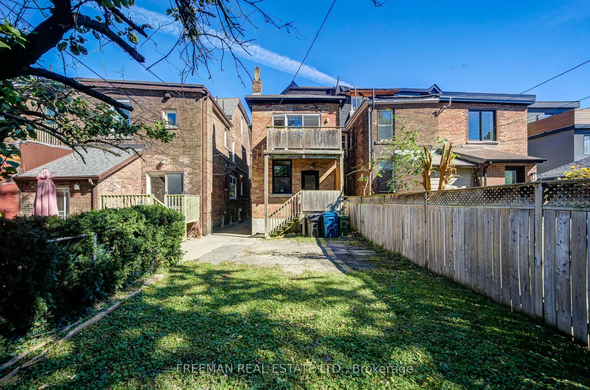 468 Markham Street