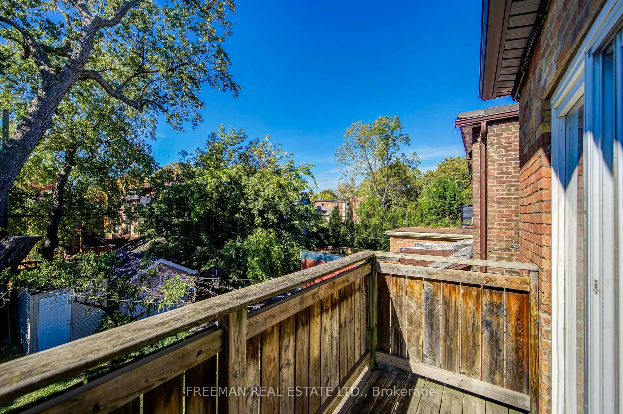 468 Markham Street