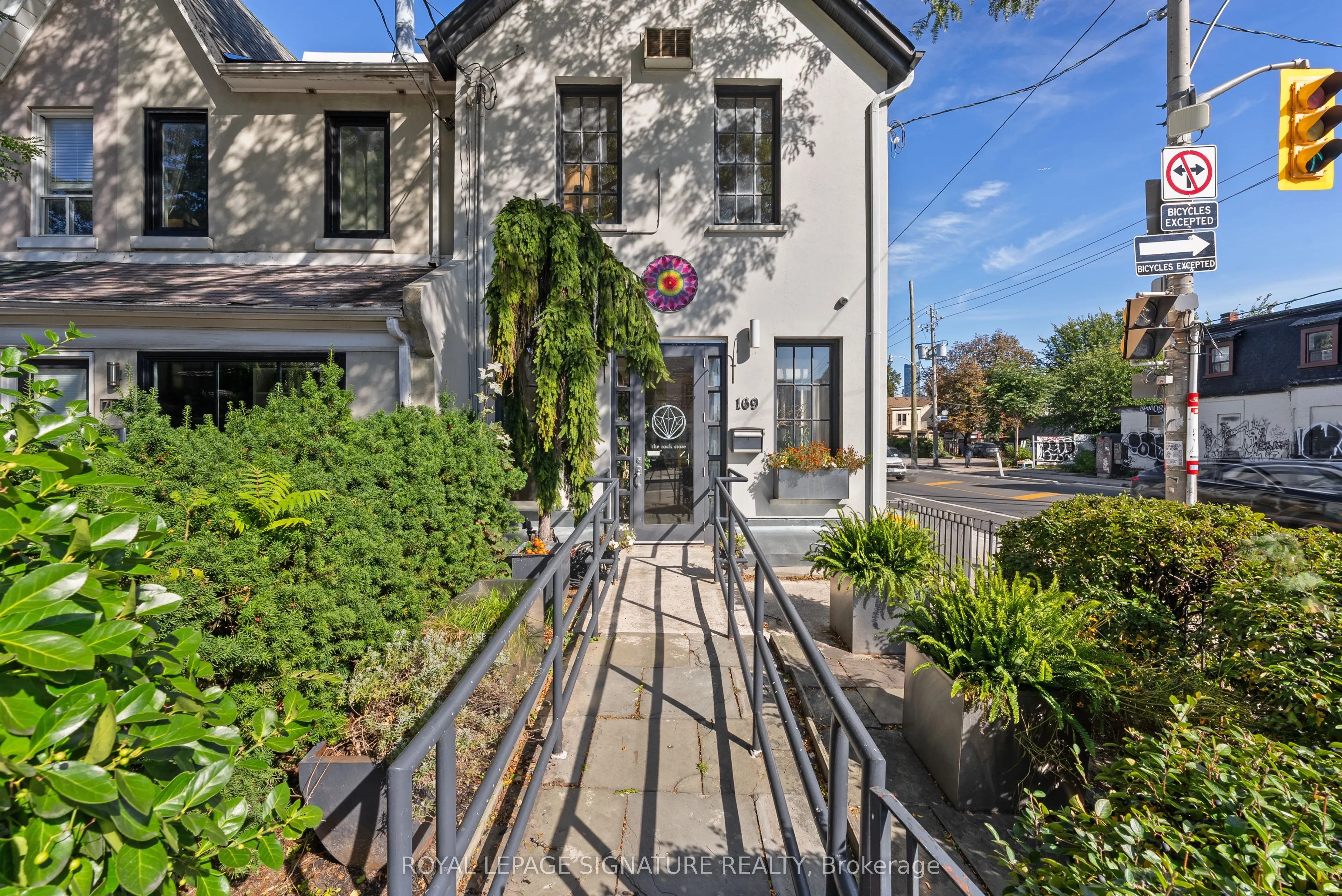 154 Harbord Street