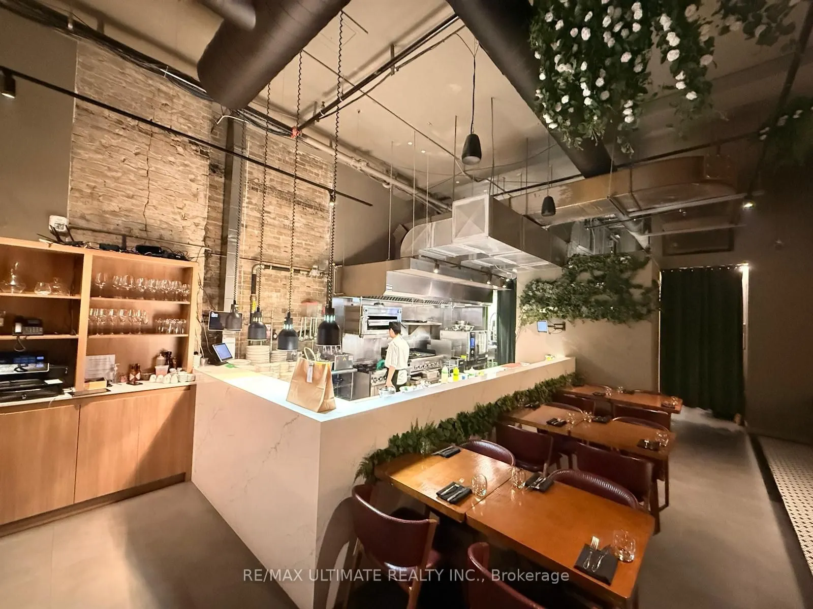 146 Yonge Street