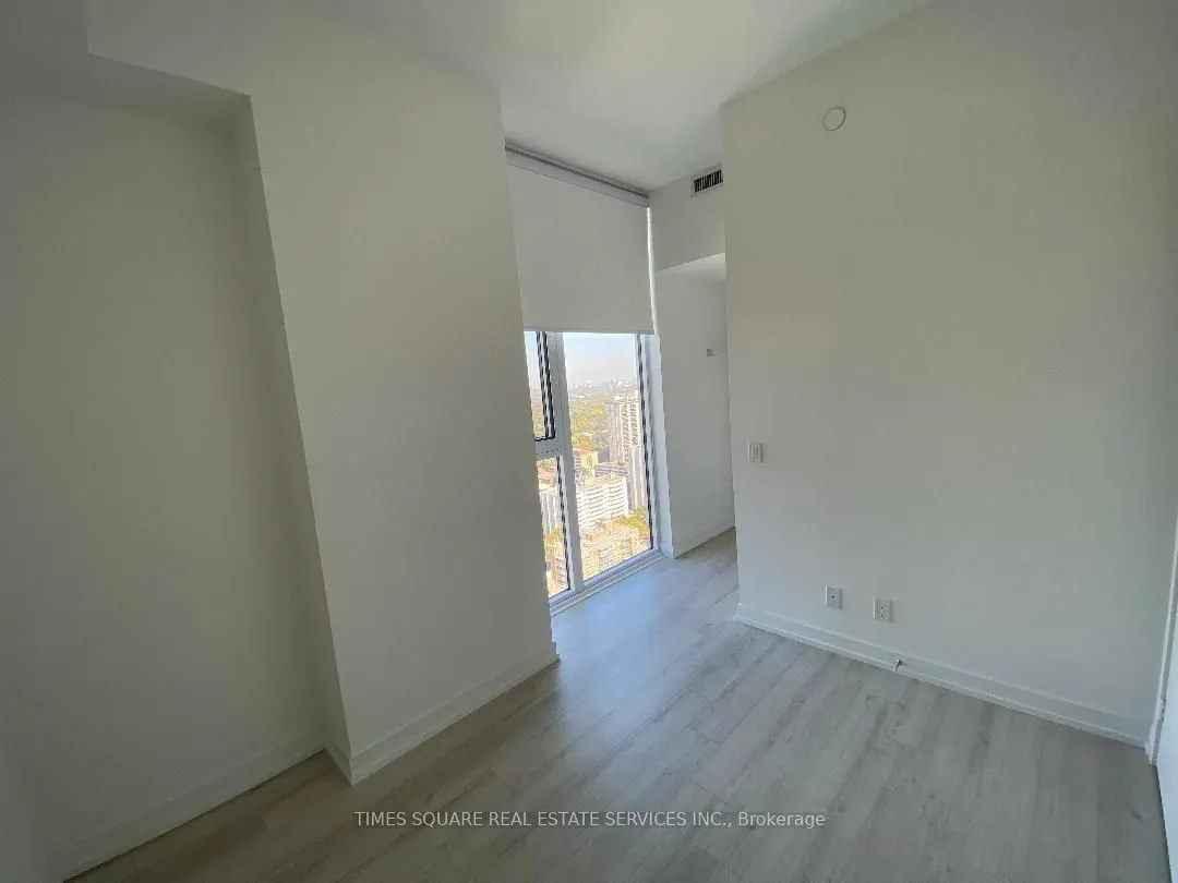 33 Helendale Avenue #2603
