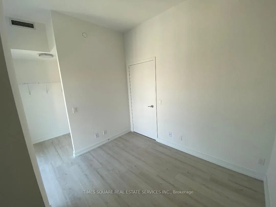 33 Helendale Avenue #2603