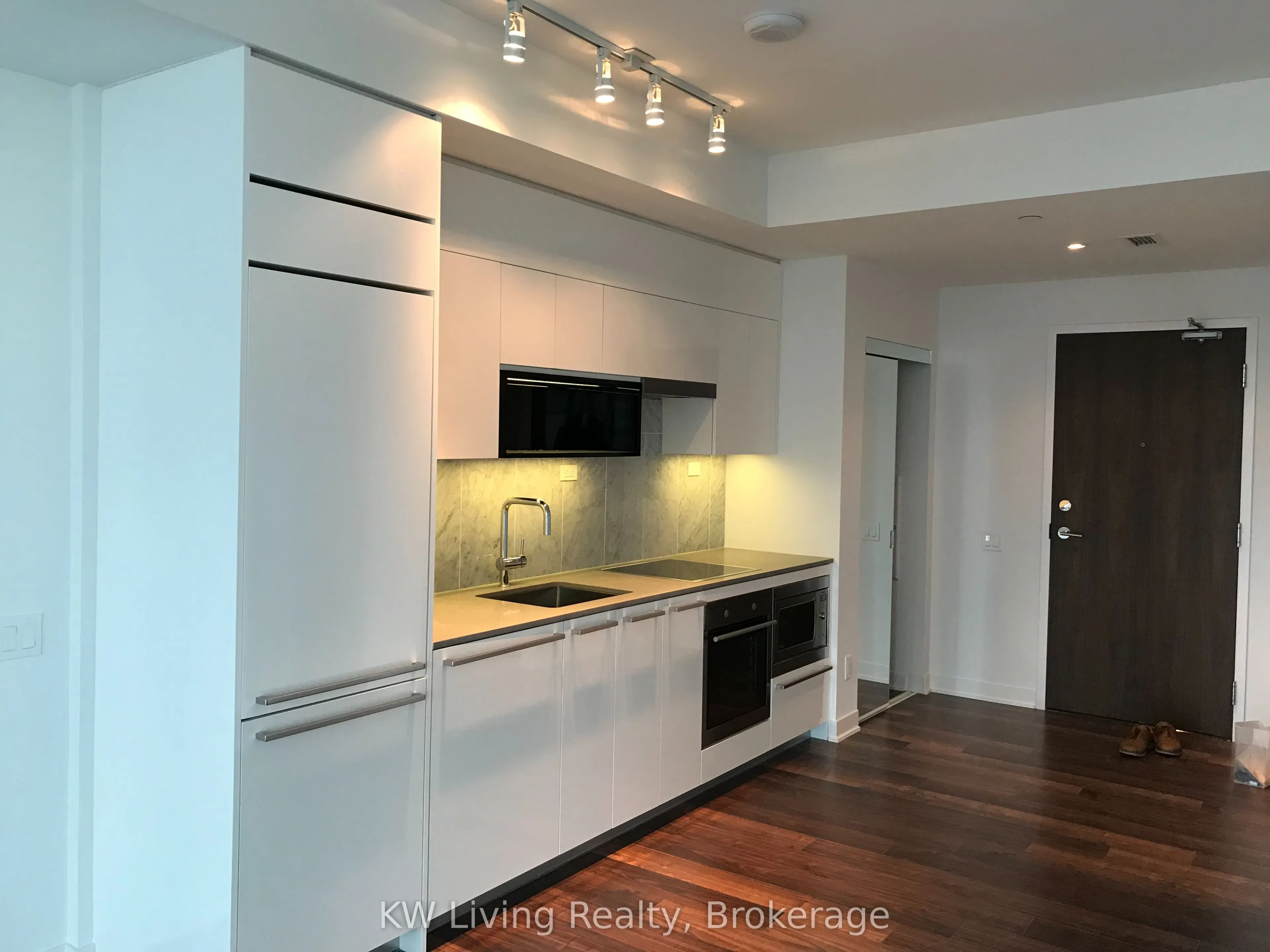 90 Queens Wharf Road #908