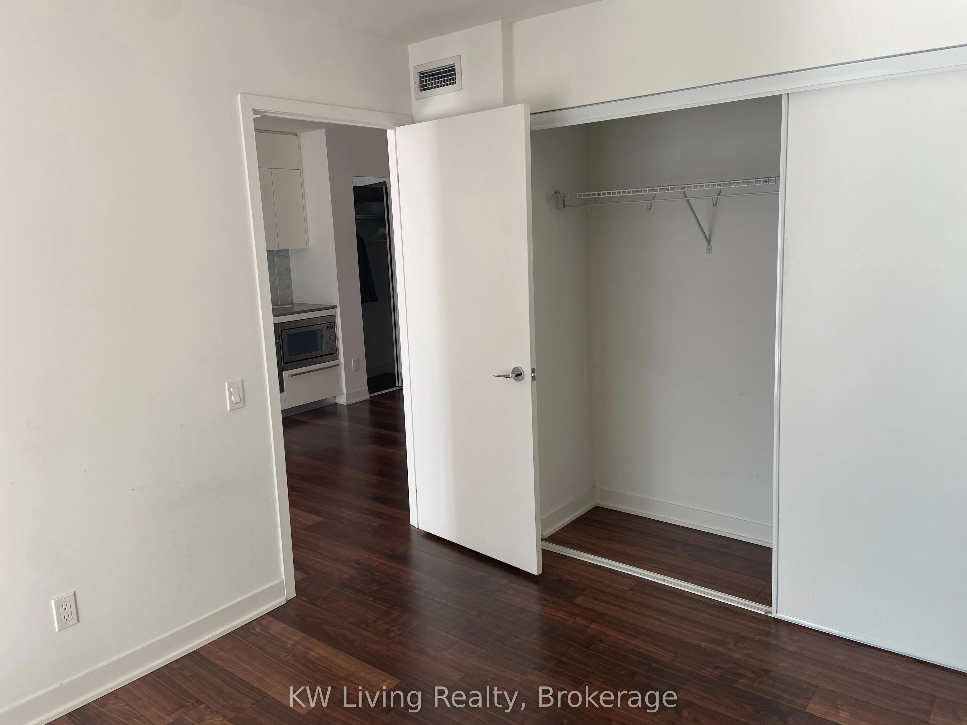 90 Queens Wharf Road #908