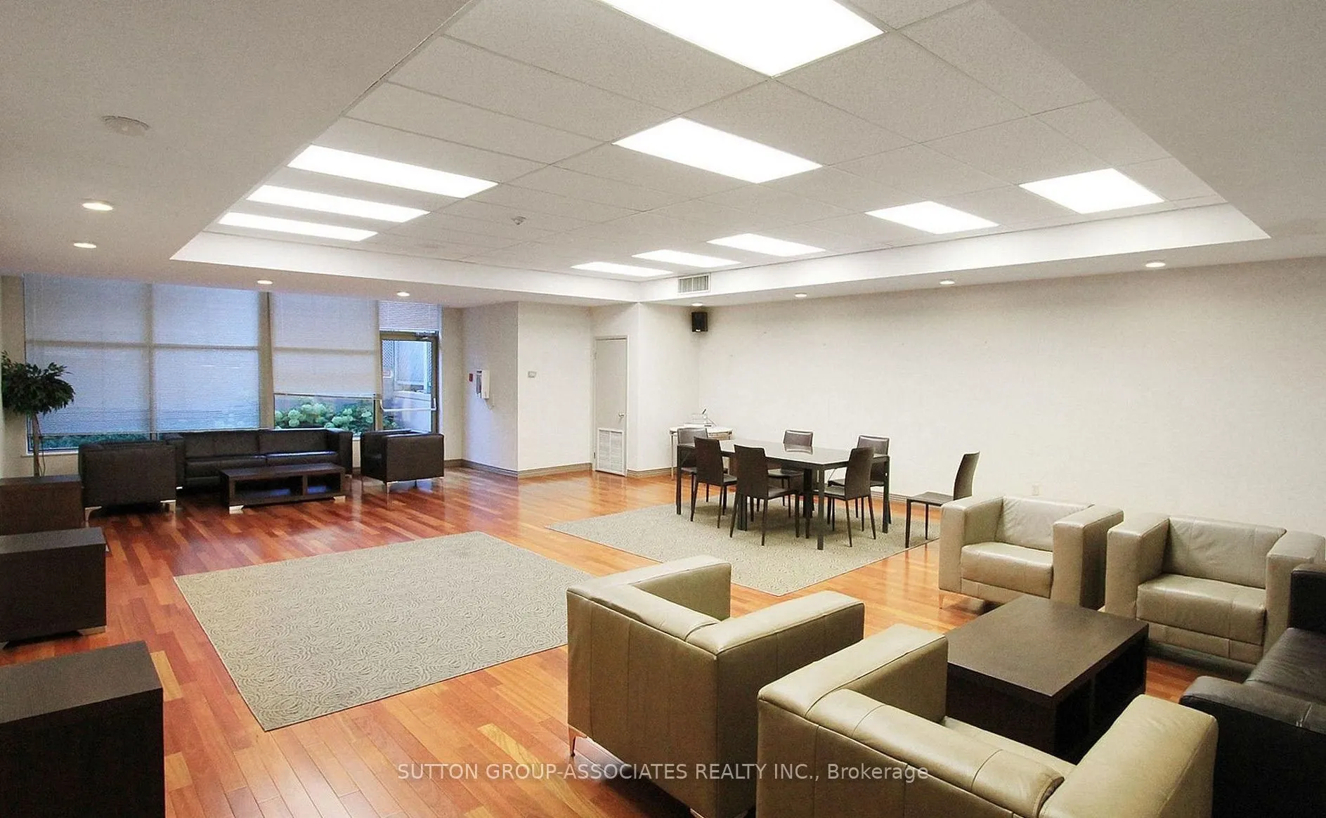 65 Scadding Avenue #501