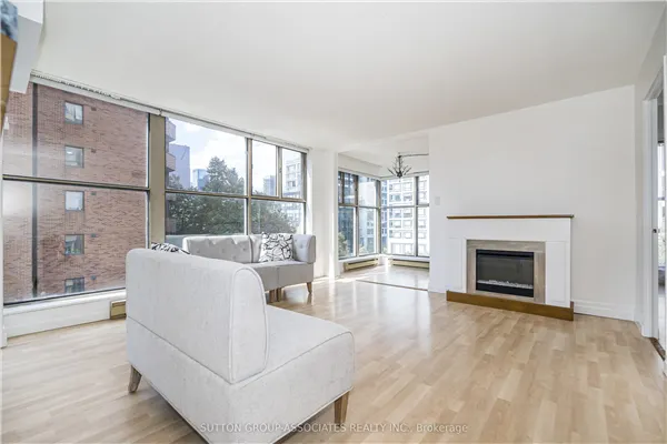 65 Scadding Avenue #501