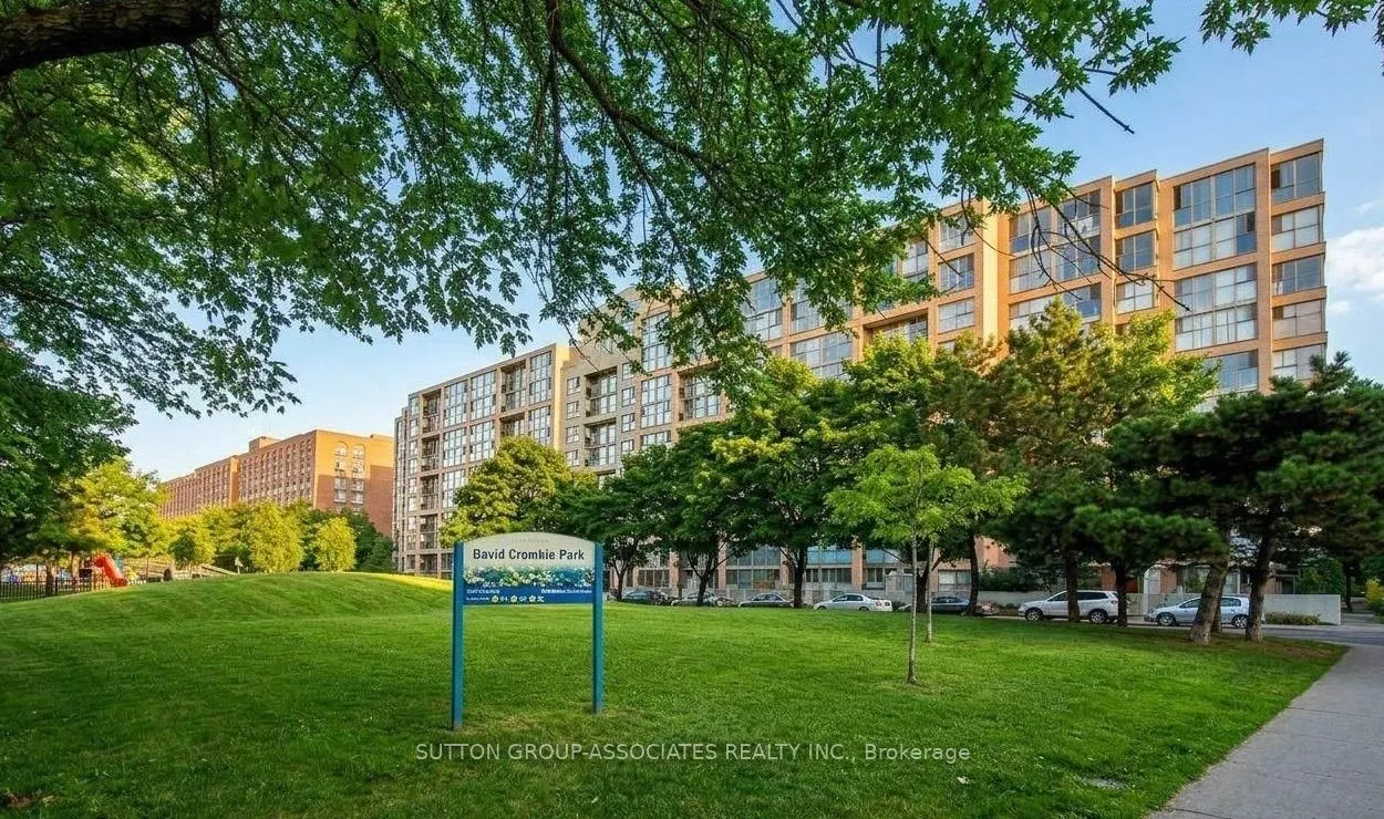 65 Scadding Avenue #501