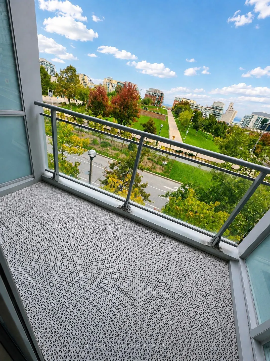 151 Dan Leckie Way #202