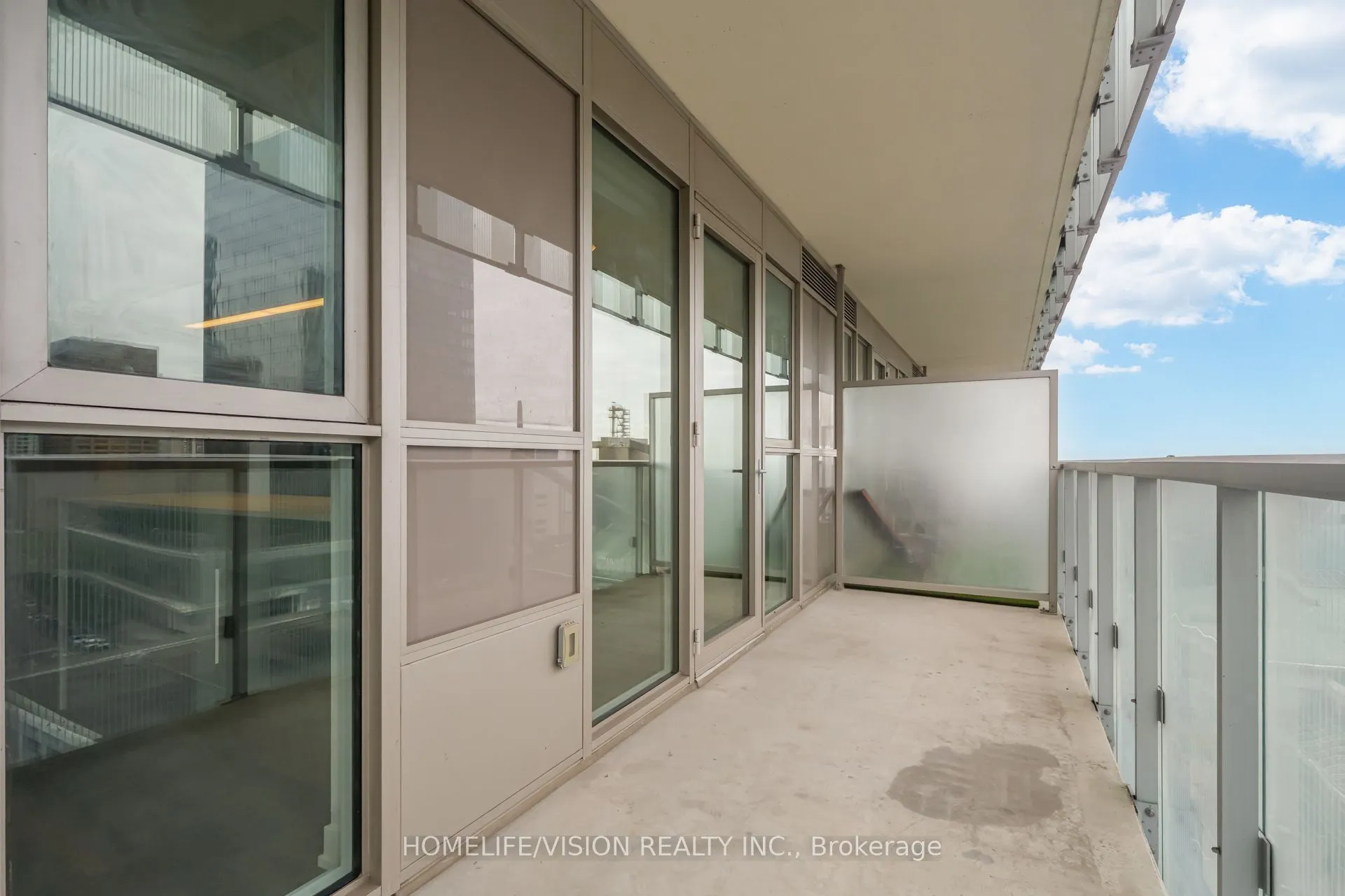 15 Lower Jarvis Street #807