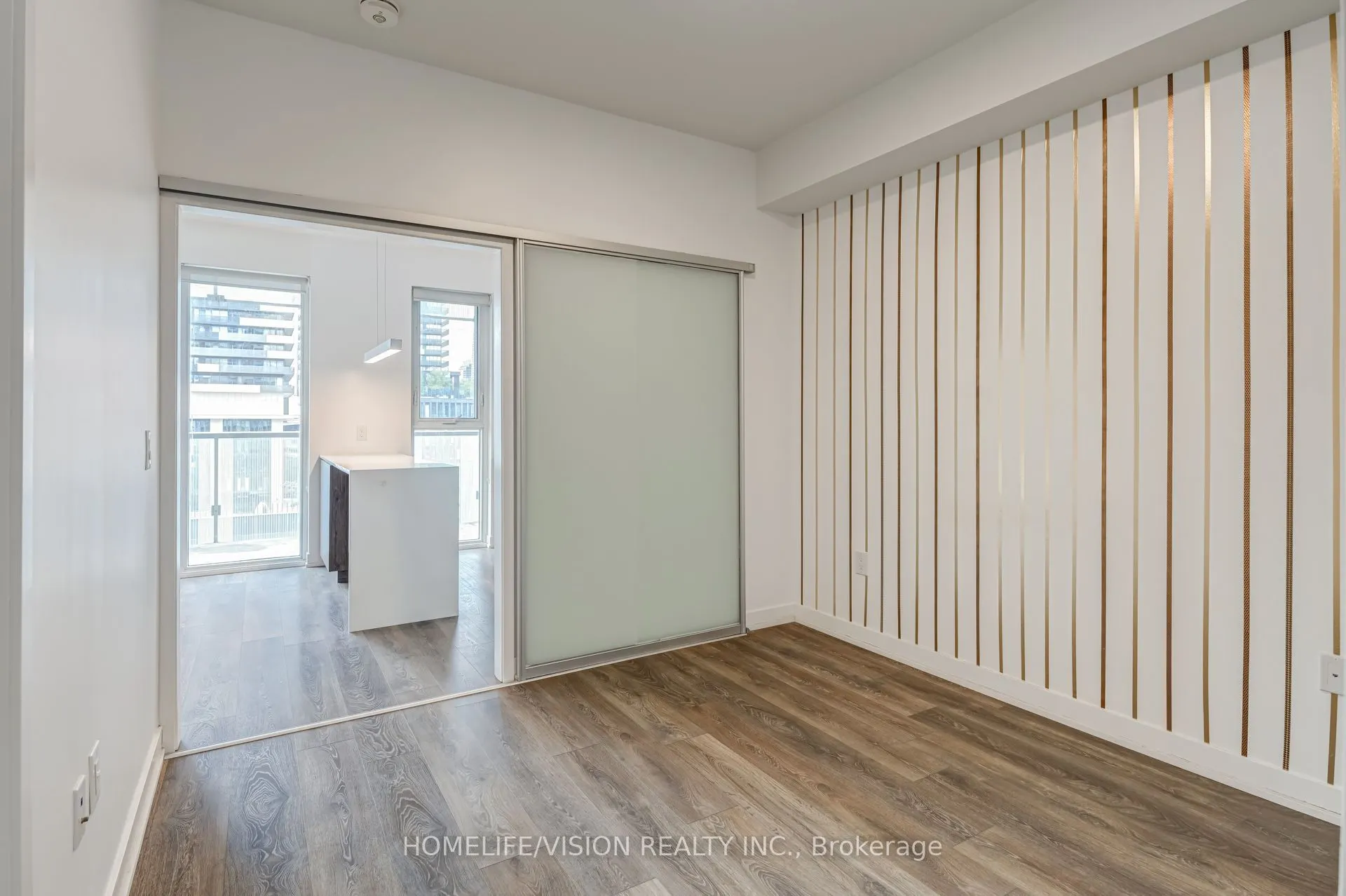 15 Lower Jarvis Street #807