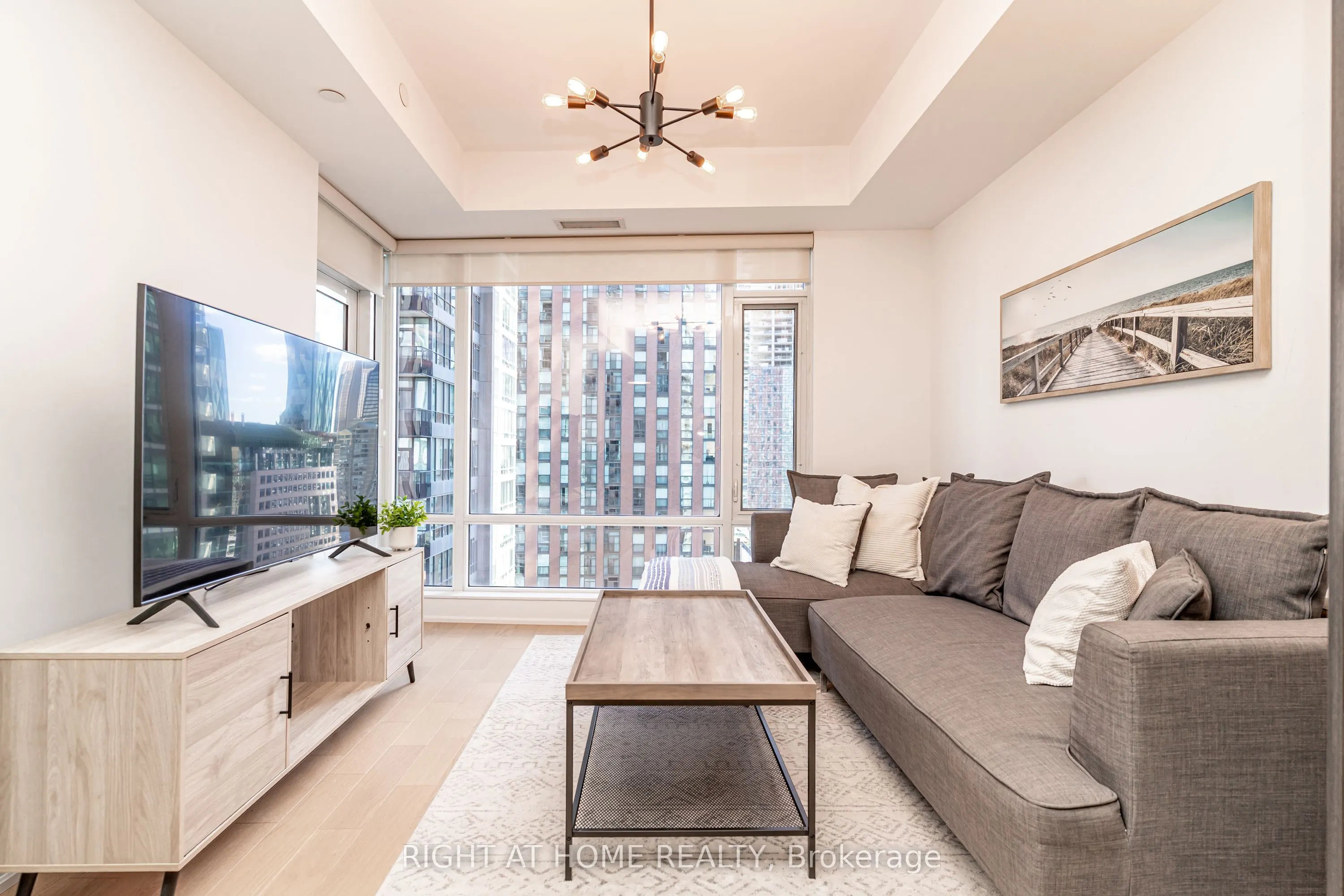 21 Widmer Street #1808