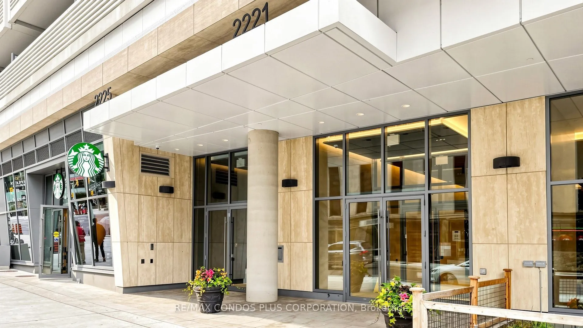 2221 Yonge Street #506