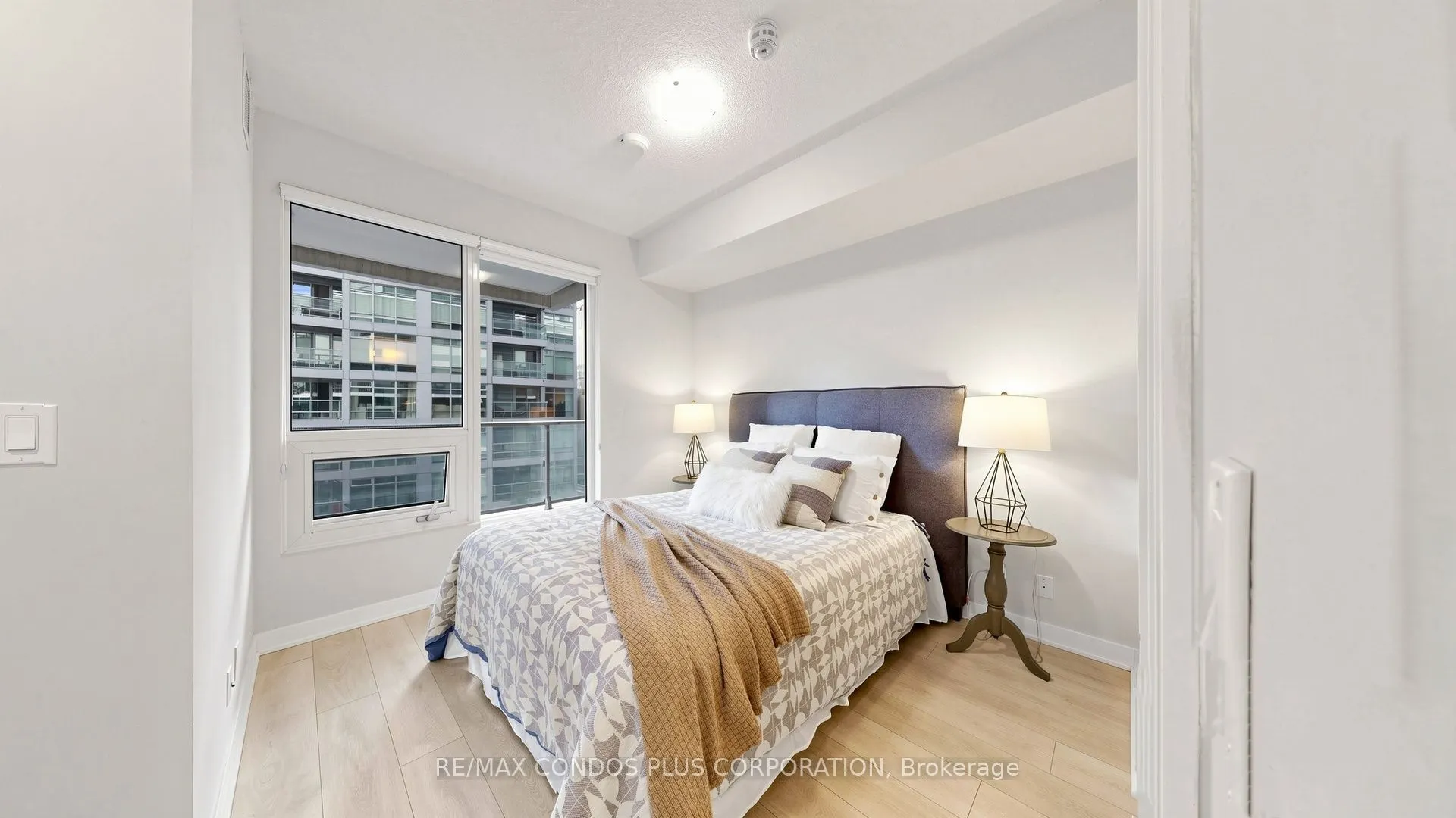 2221 Yonge Street #506