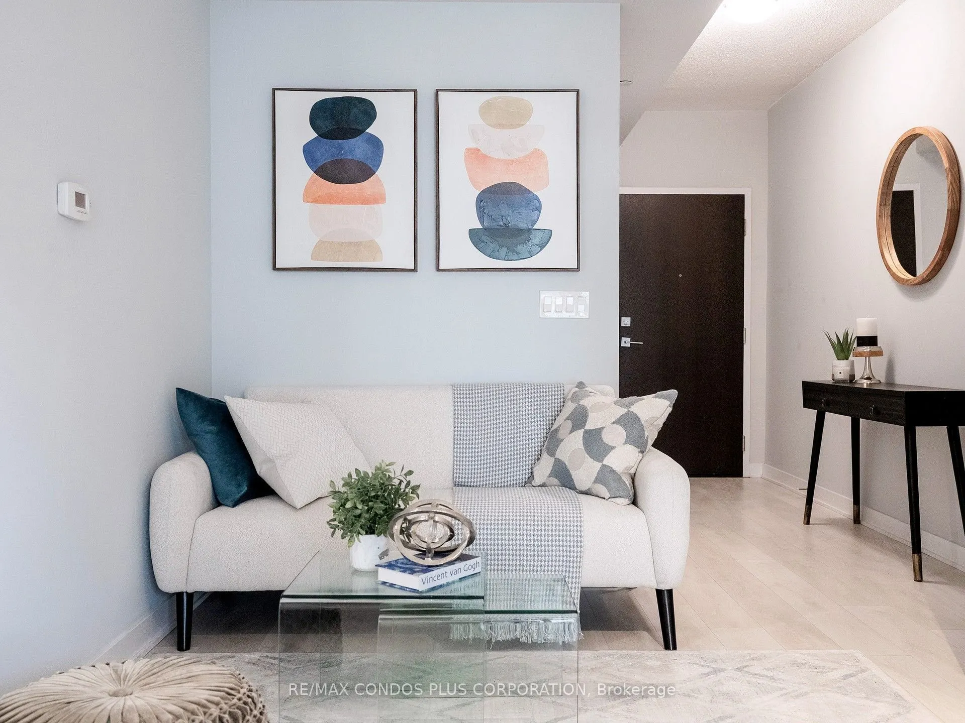 2221 Yonge Street #506