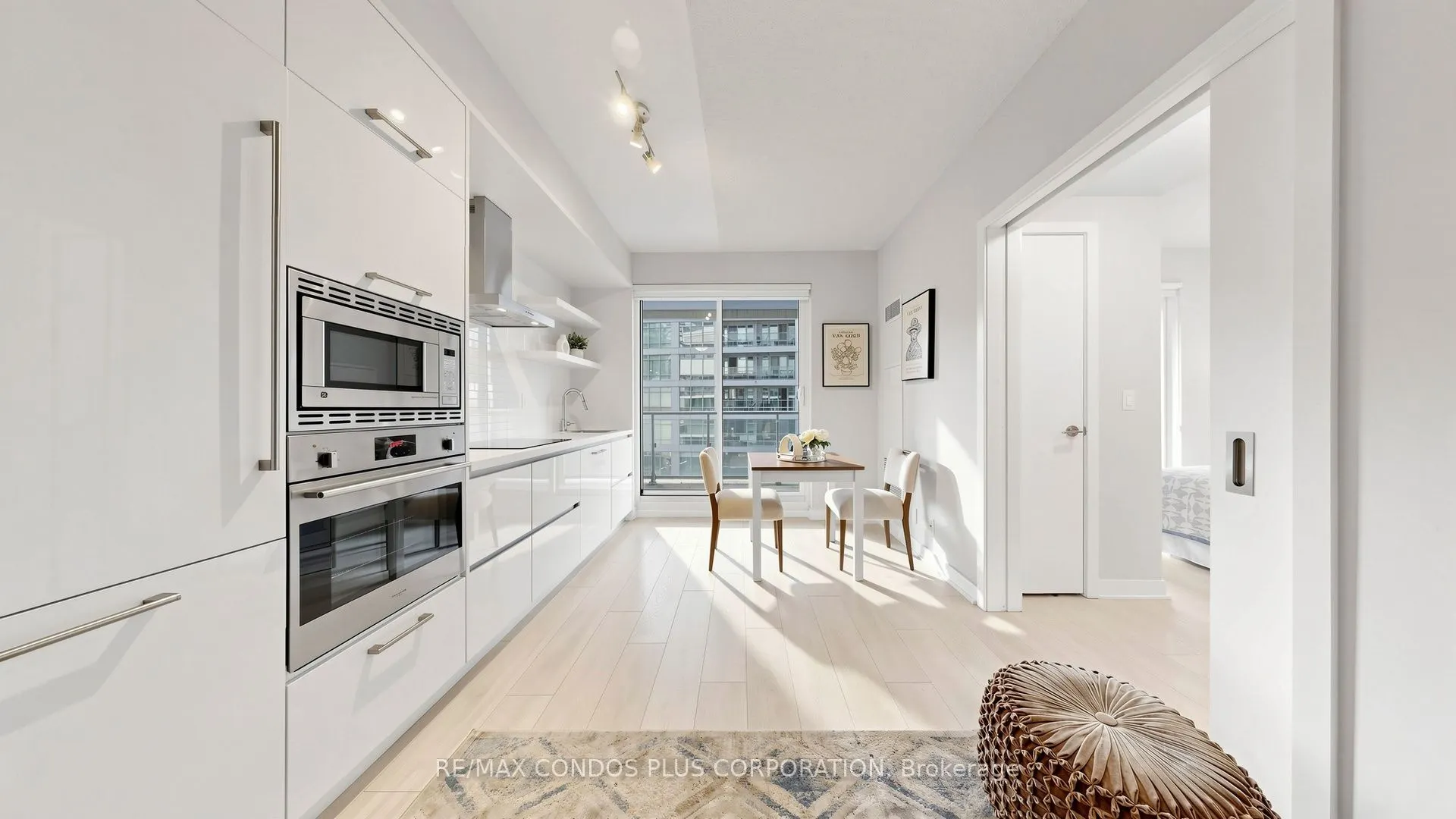 2221 Yonge Street #506