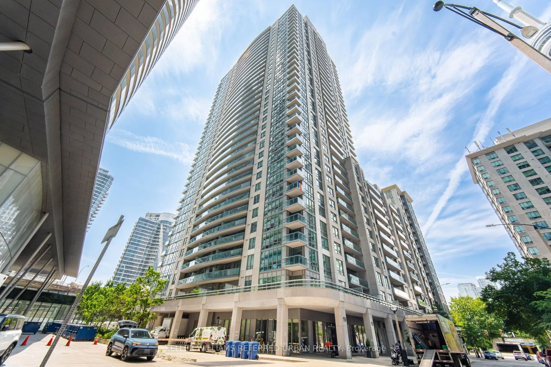 19 Grand Trunk Crescent #3708