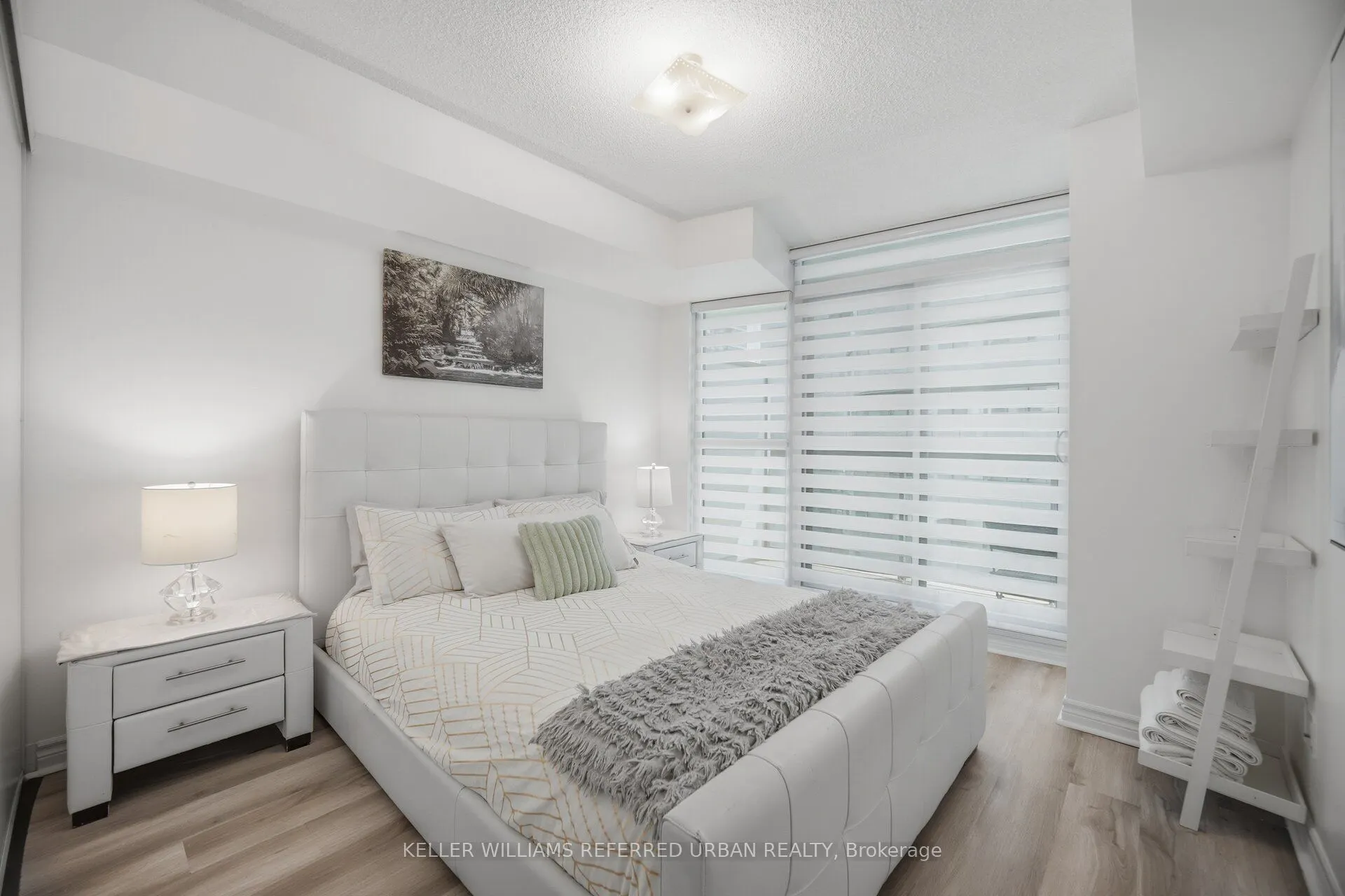 19 Grand Trunk Crescent #3708