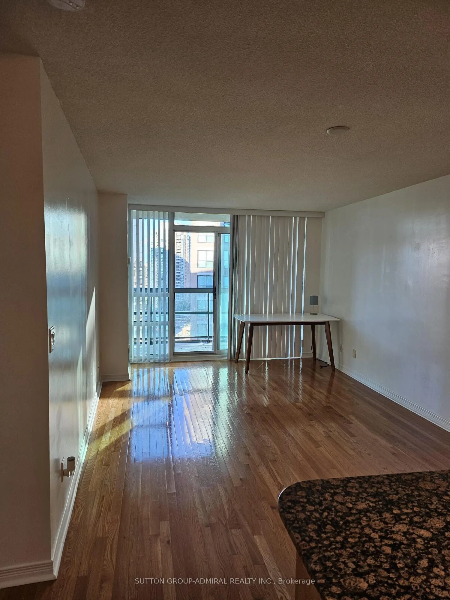 509 Beecroft Road #1915