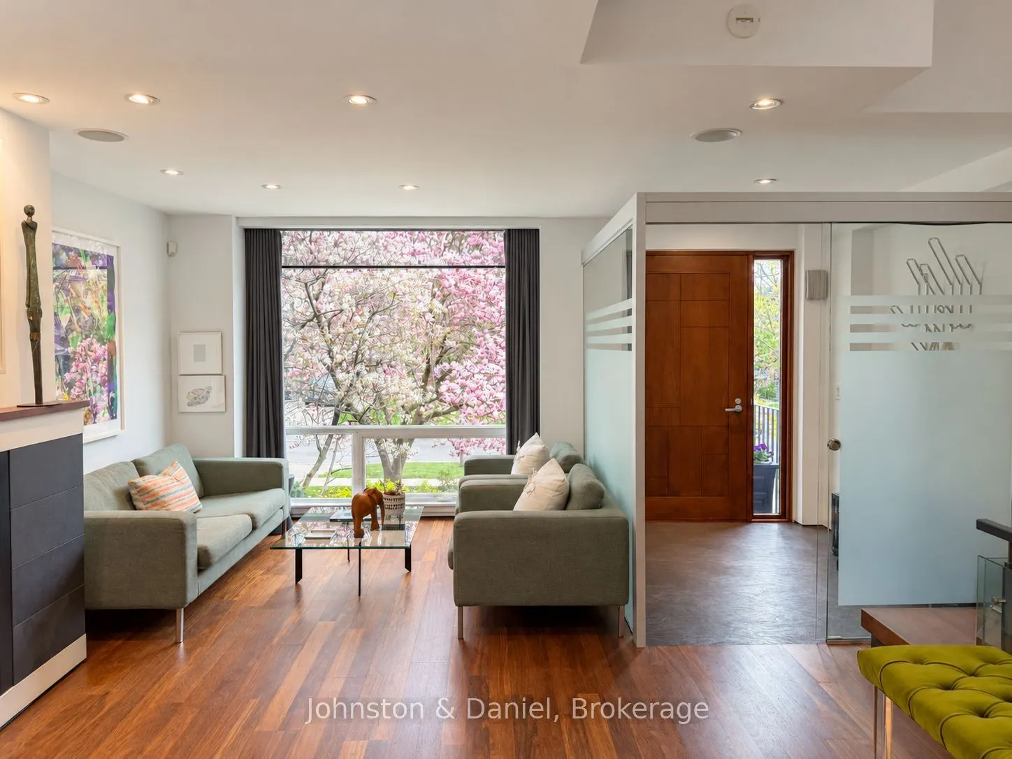 44 Standish Avenue