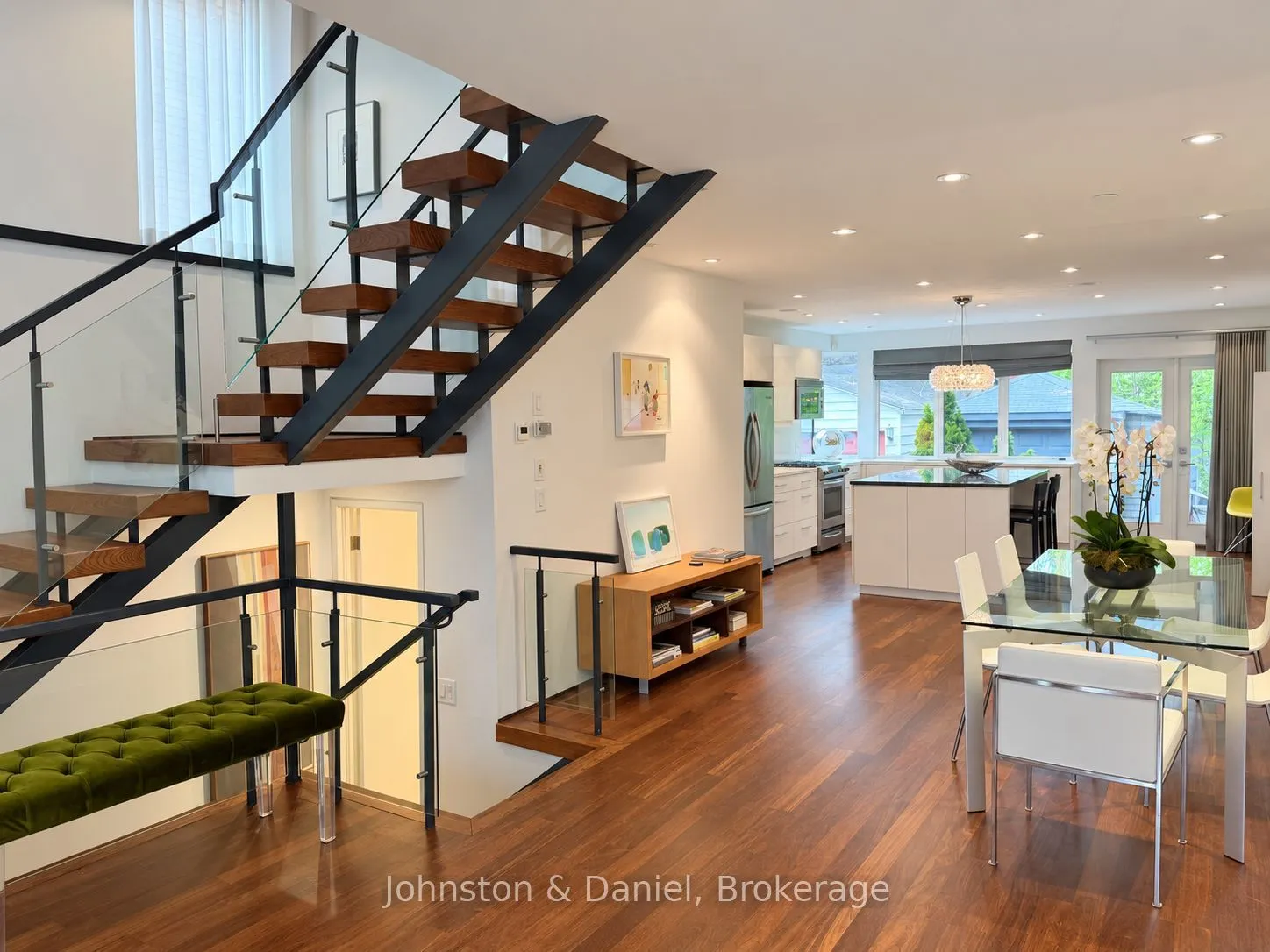 44 Standish Avenue